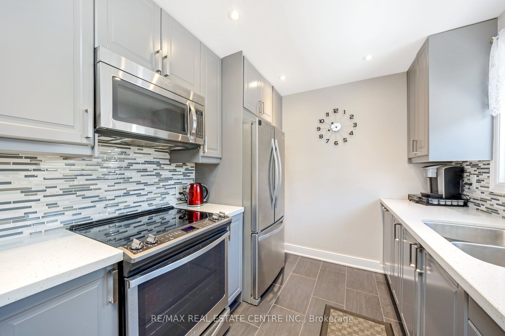 45 Division Street Property Photo 17