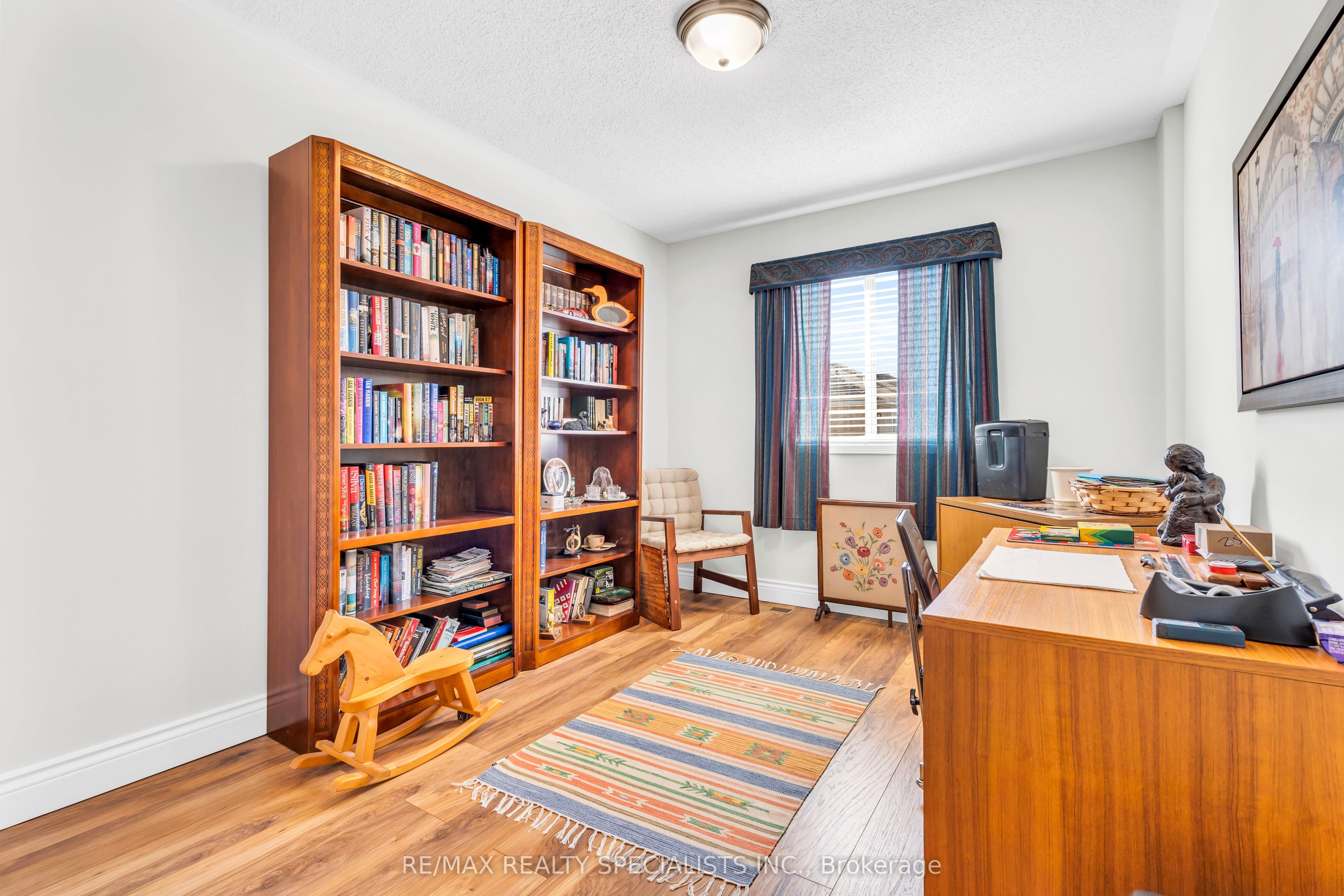 3073 Hawktail Crescent Property Photo 28