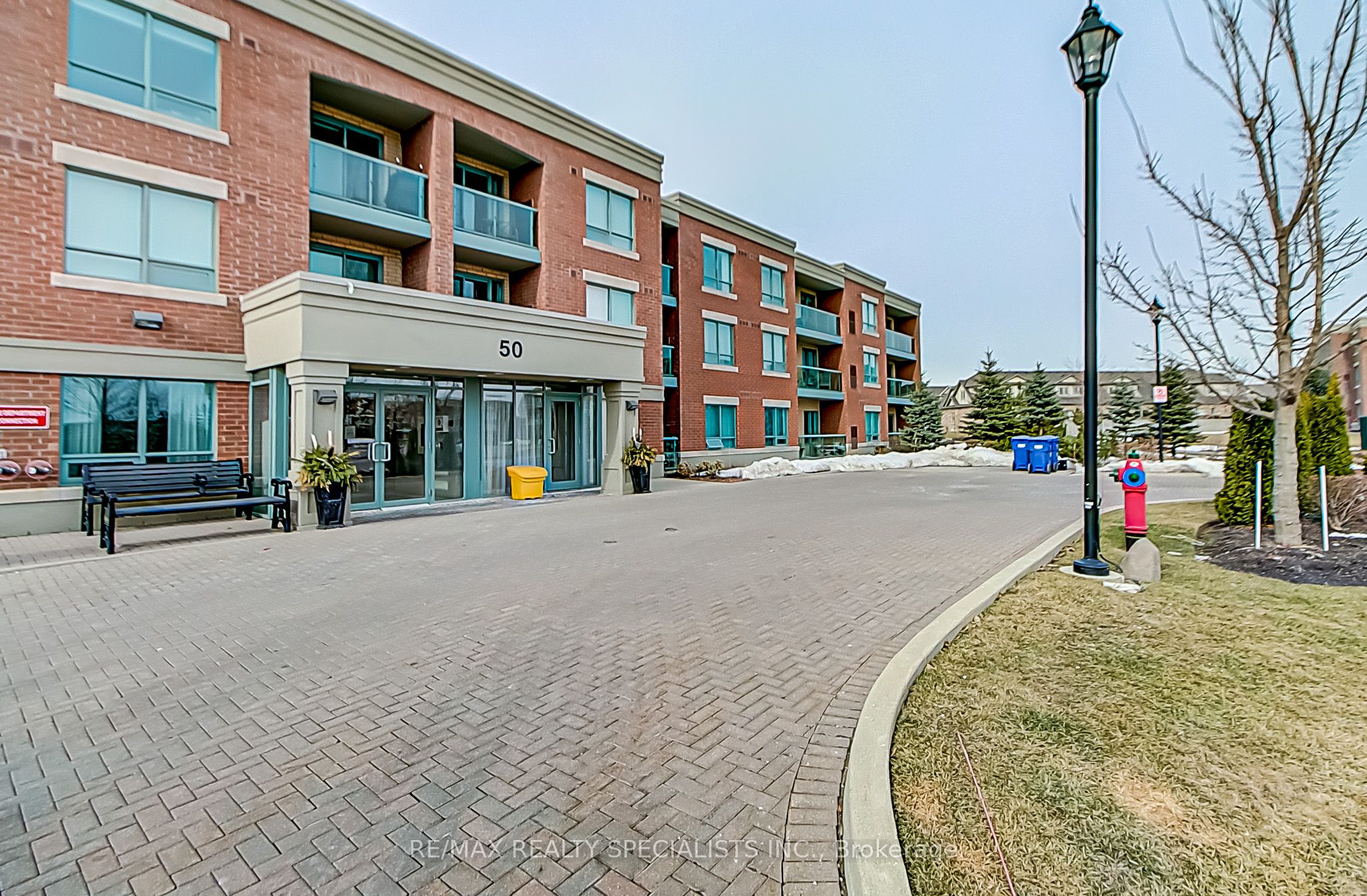 #102 - 50 Via Rosedale Property Photo 1