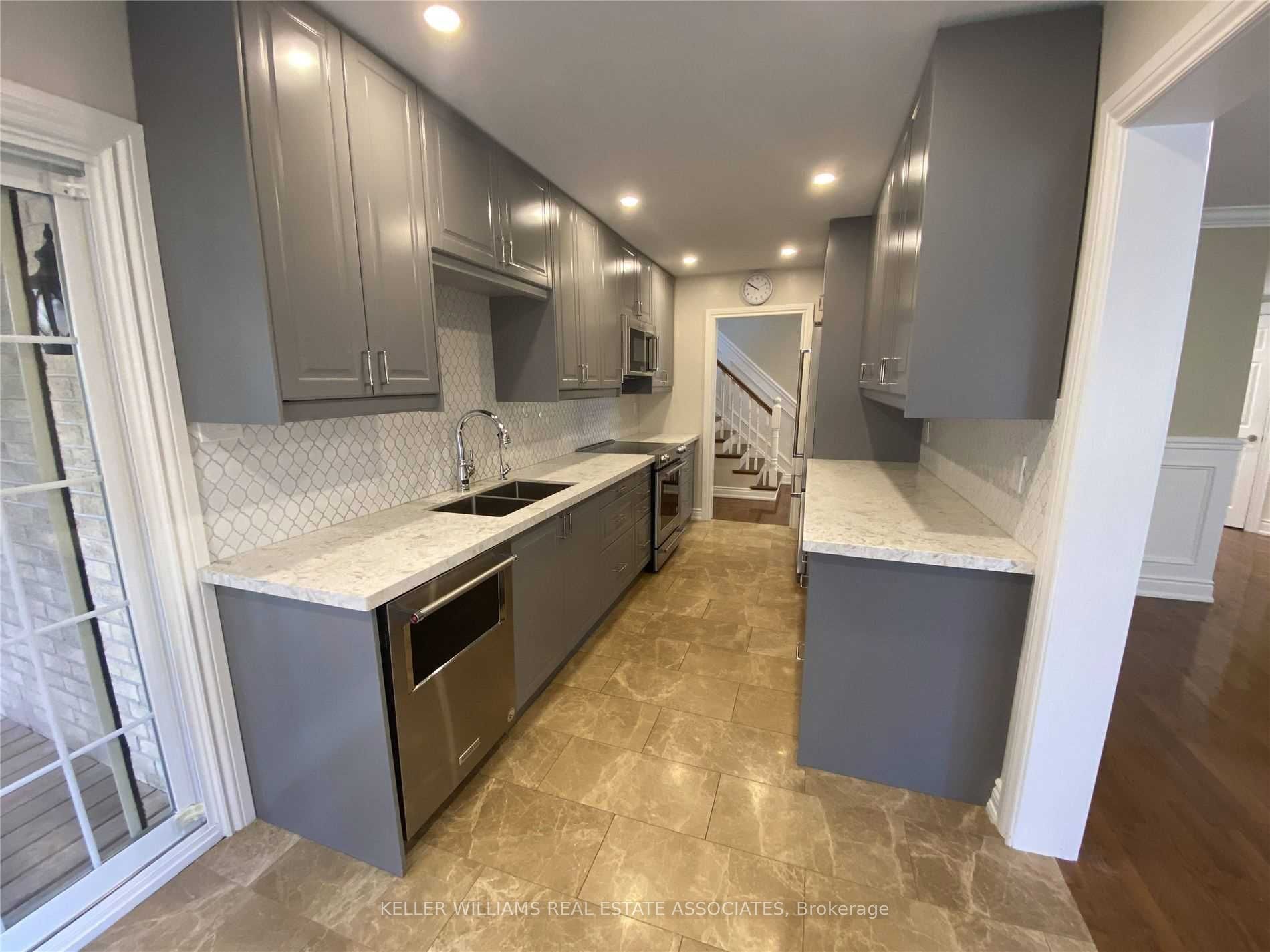 201 Sewell Dr Property Photo