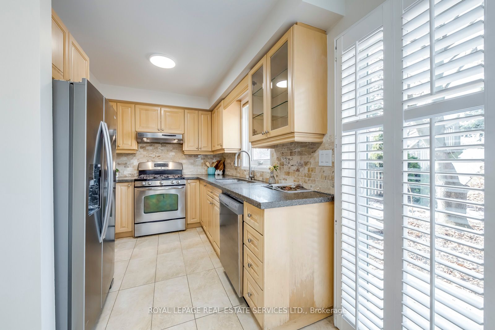 4504 Gullfoot Circle Property Photo 16