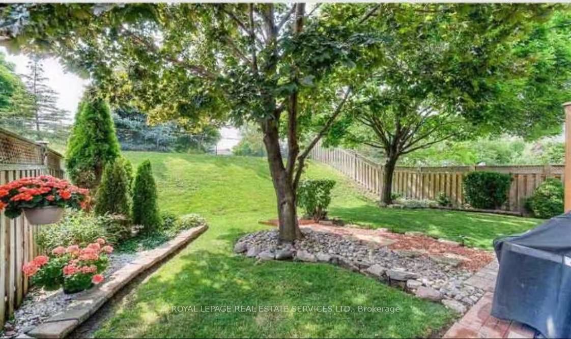 4504 Gullfoot Circle Property Photo 43