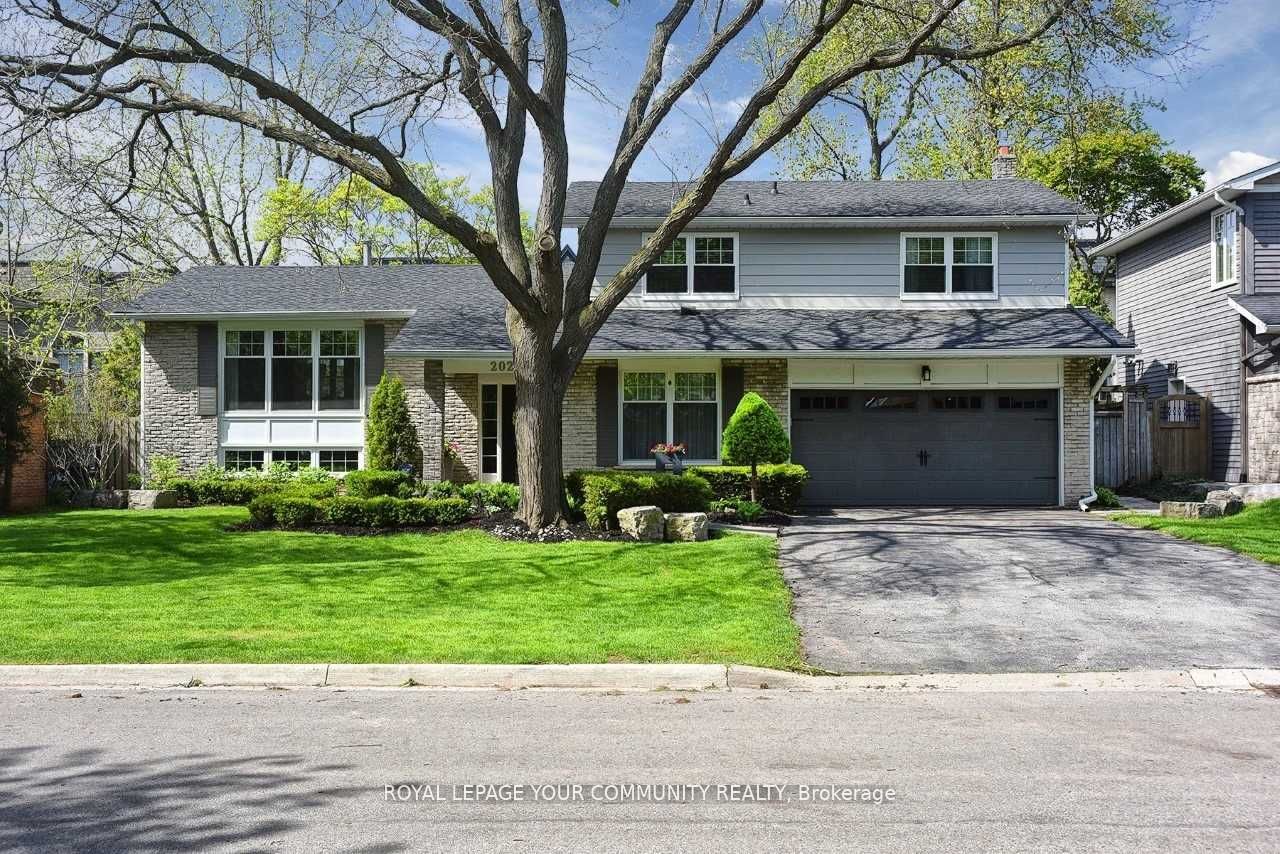 202 Willowridge Court Property Photo