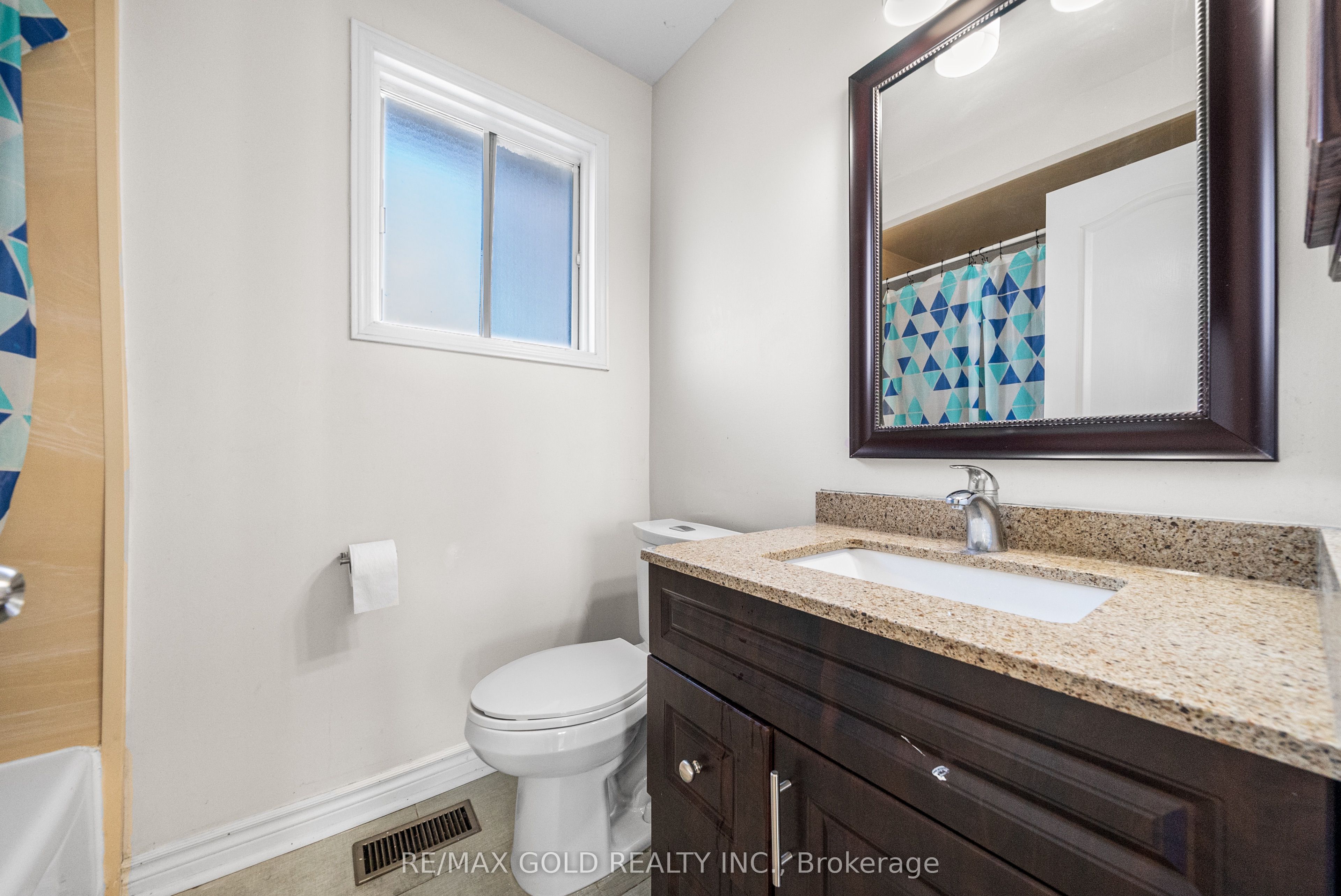 1435 Emerson Lane Property Photo 23