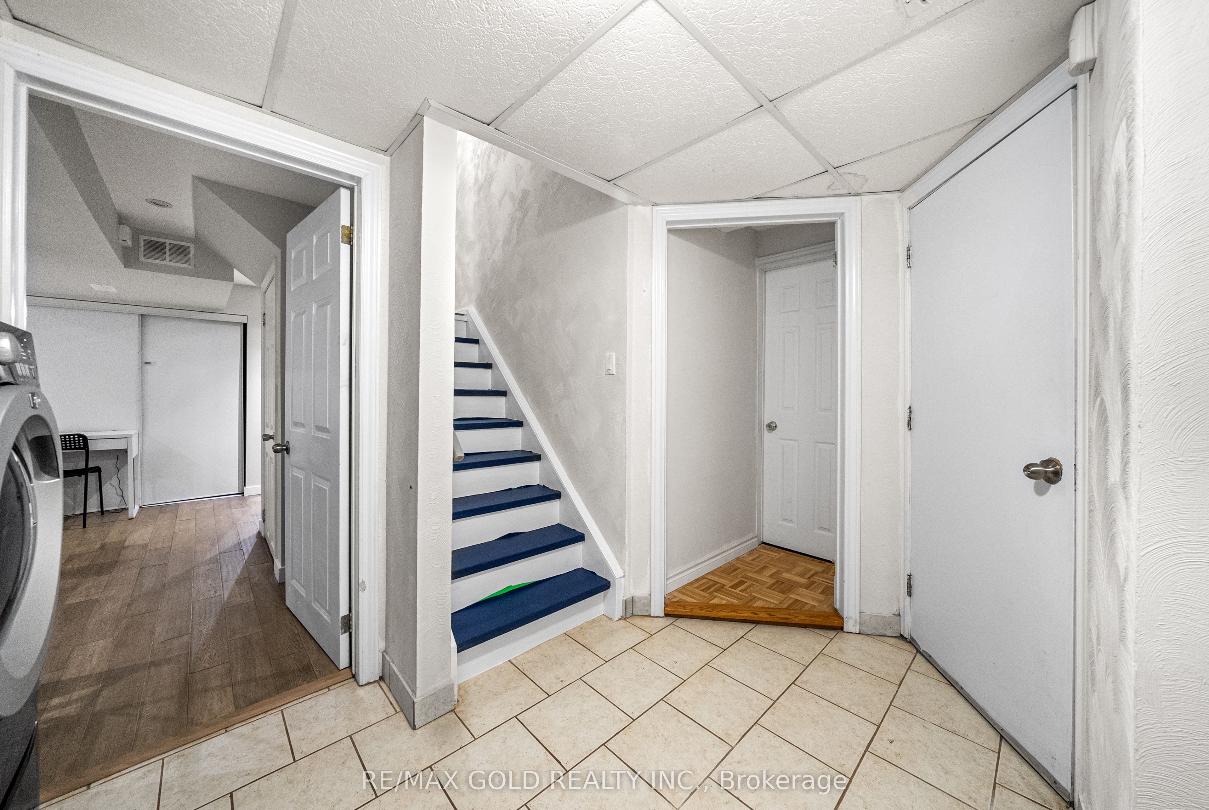 1435 Emerson Lane Property Photo 30