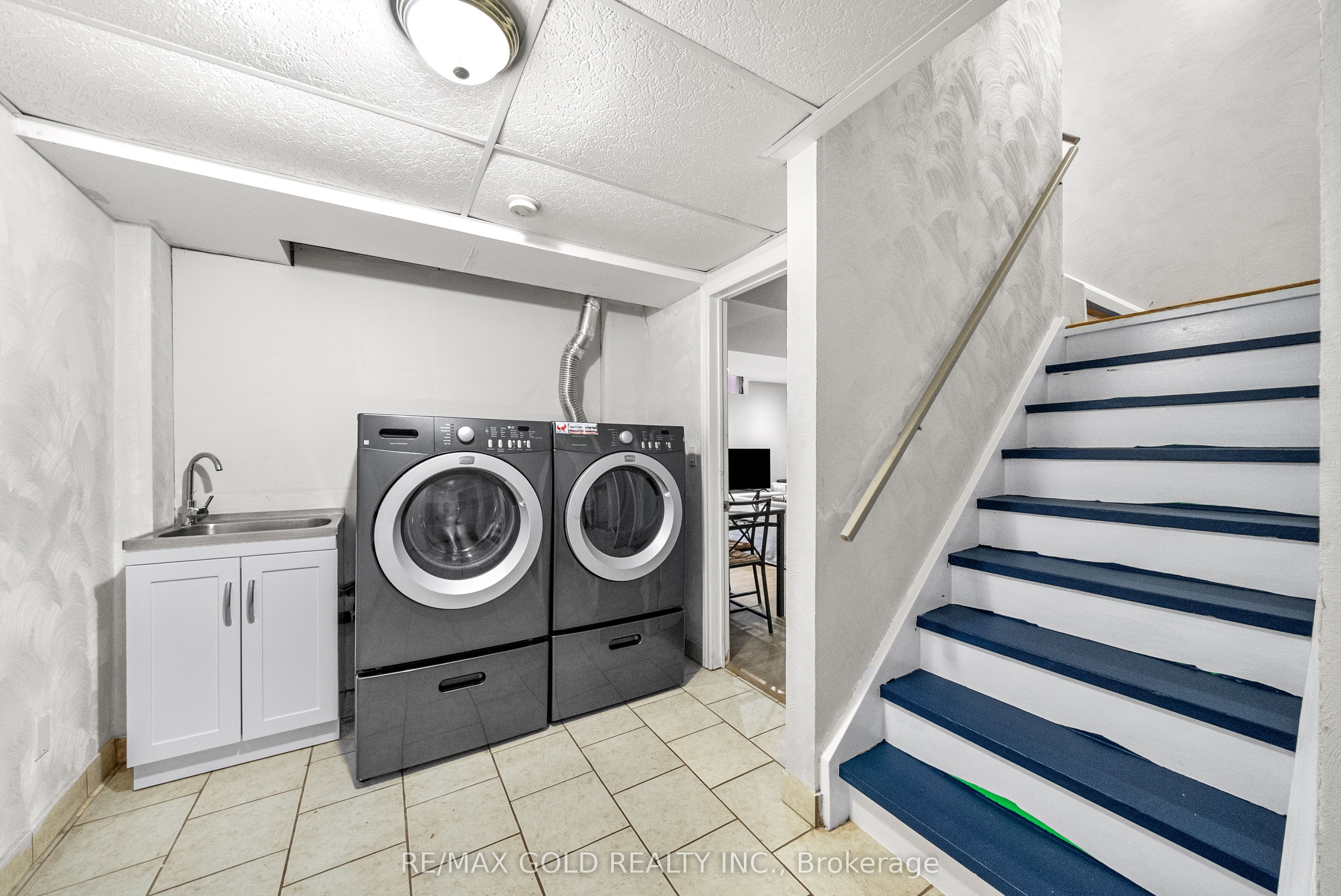 1435 Emerson Lane Property Photo 31