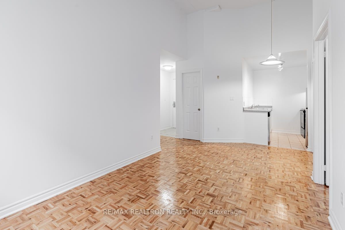 #116 - 1401 Dupont Street Property Photo