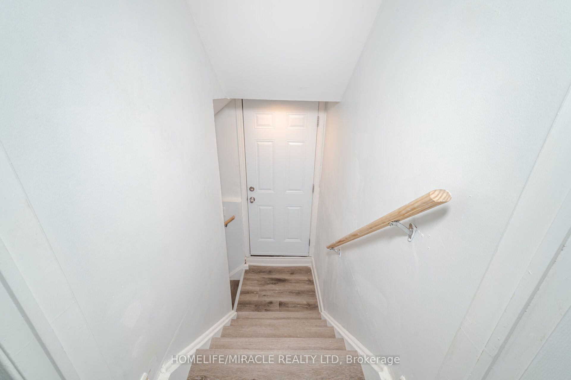 21 Muskoka Street Property Photo 35