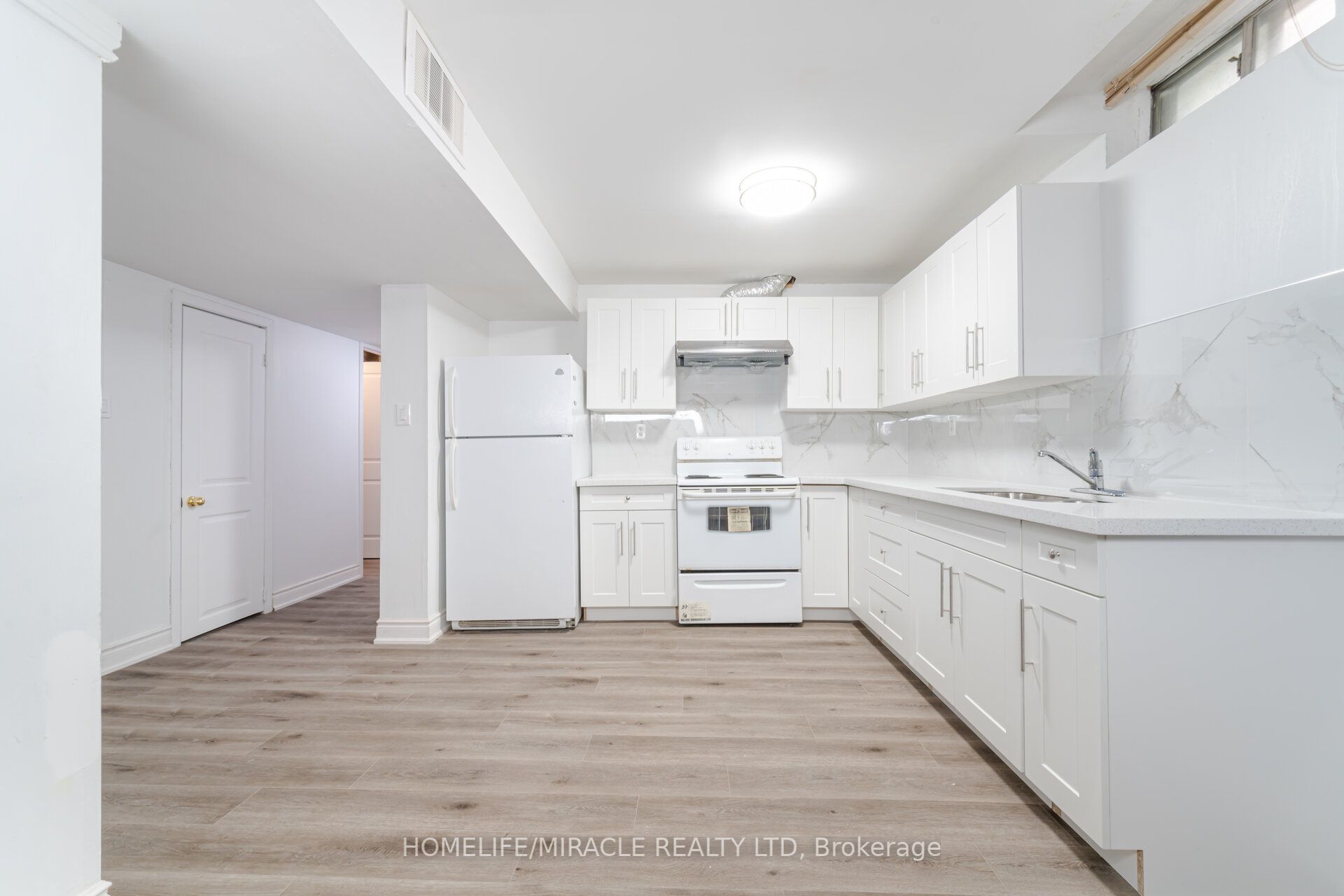 21 Muskoka Street Property Photo 40