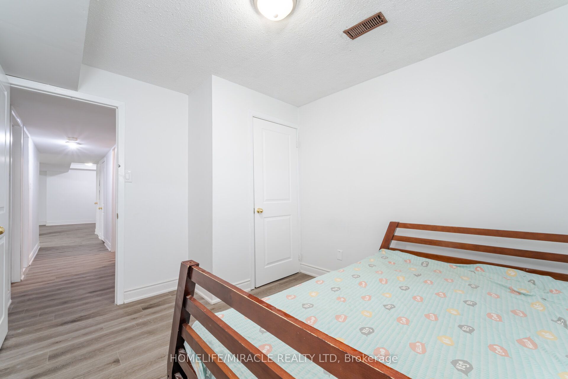 21 Muskoka Street Property Photo 42