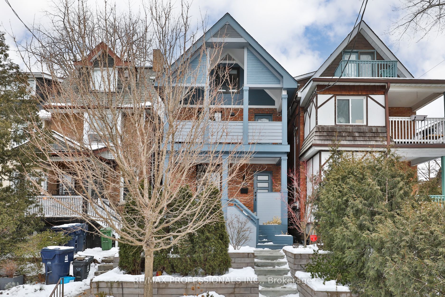 651 Indian Road Property Photo