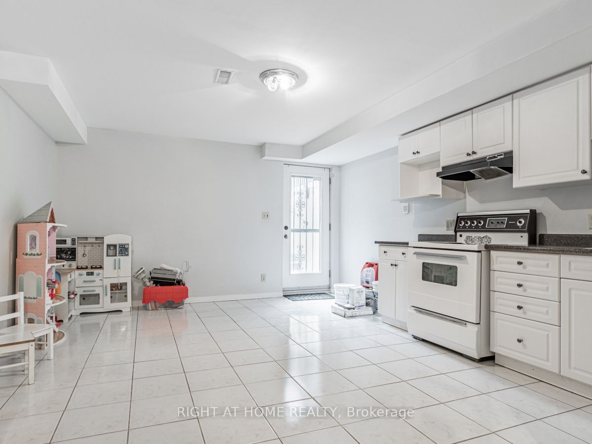 45 Rutland Street Property Photo 25