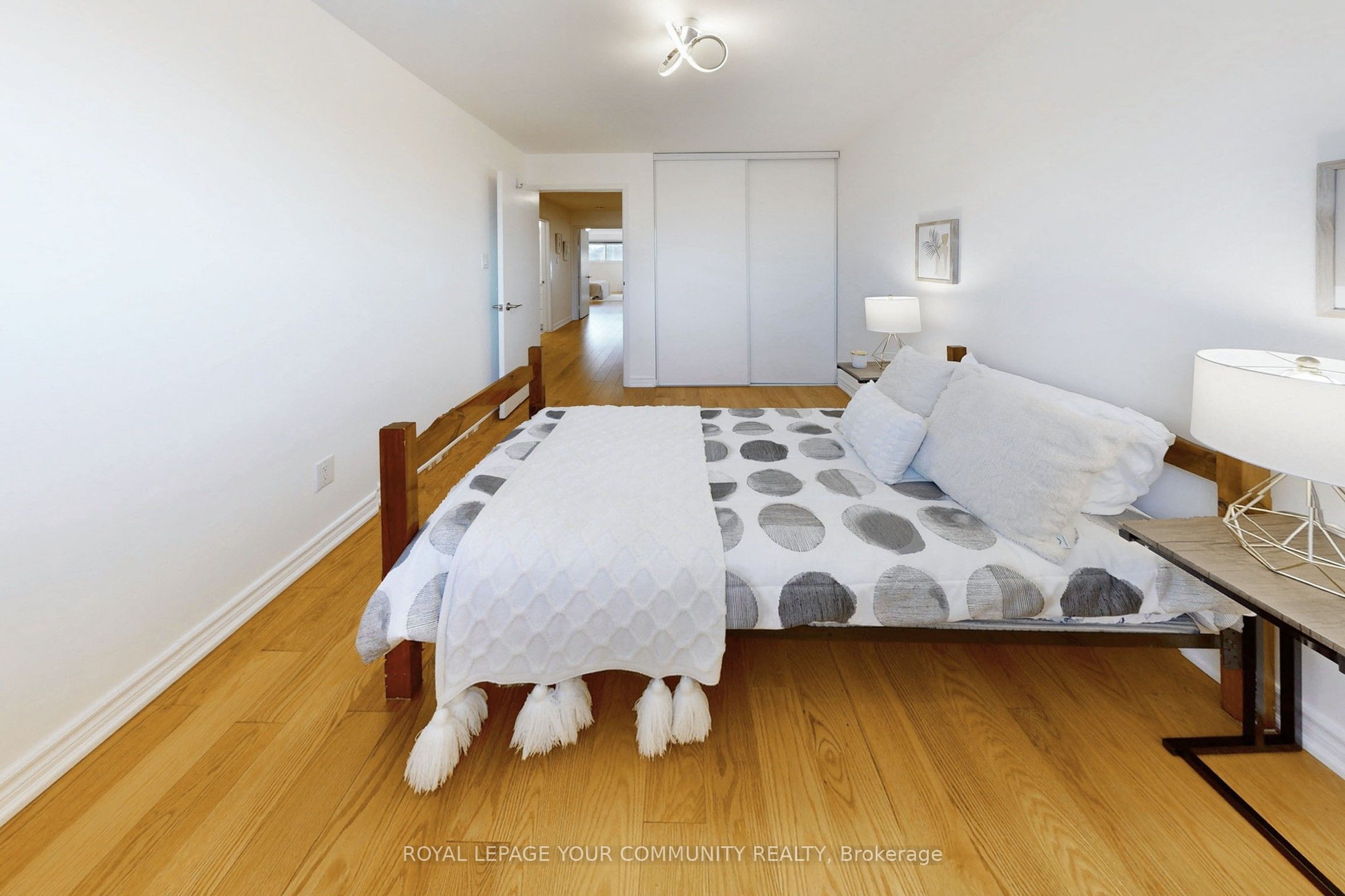 836 Messenger Meadow Drive Property Photo 11