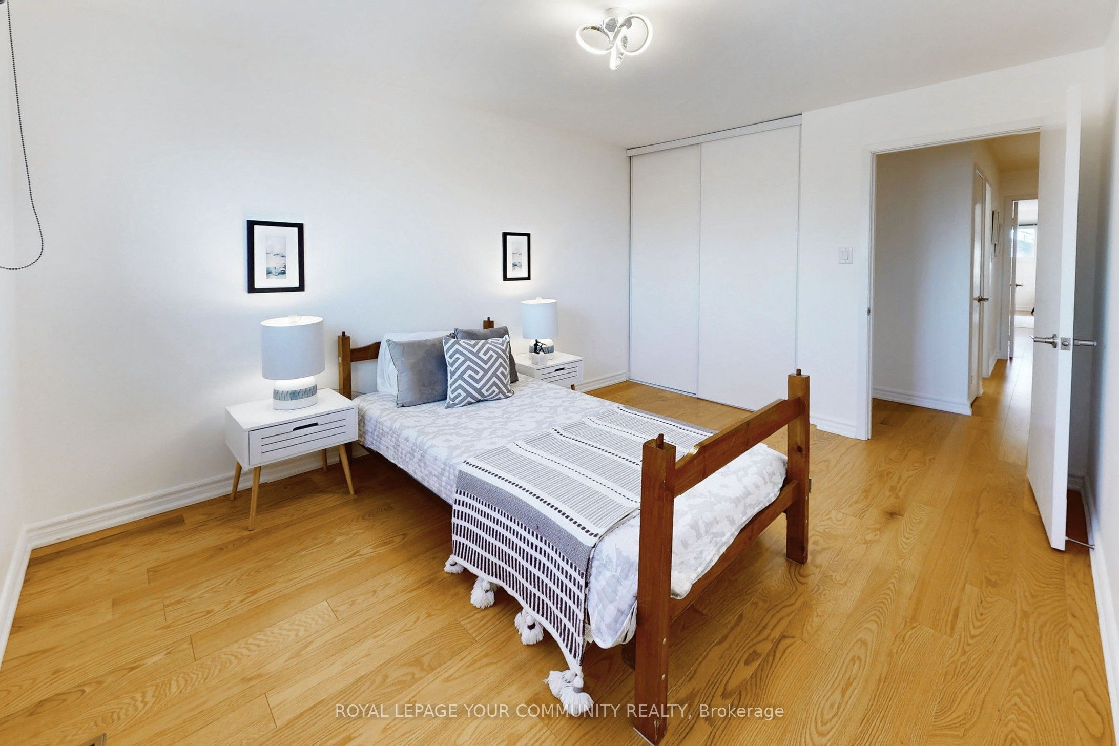 836 Messenger Meadow Drive Property Photo 12