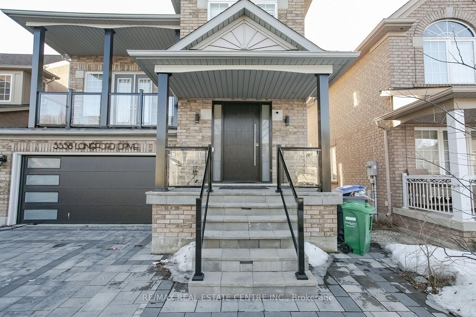 5558 Longford Drive Property Photo 1
