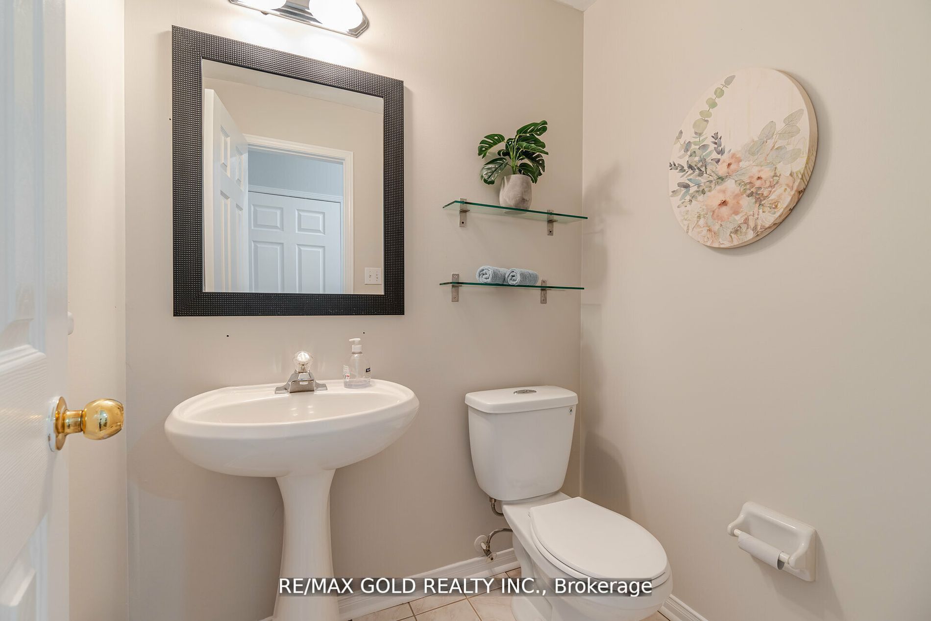 32 Dills Crescent Property Photo 12