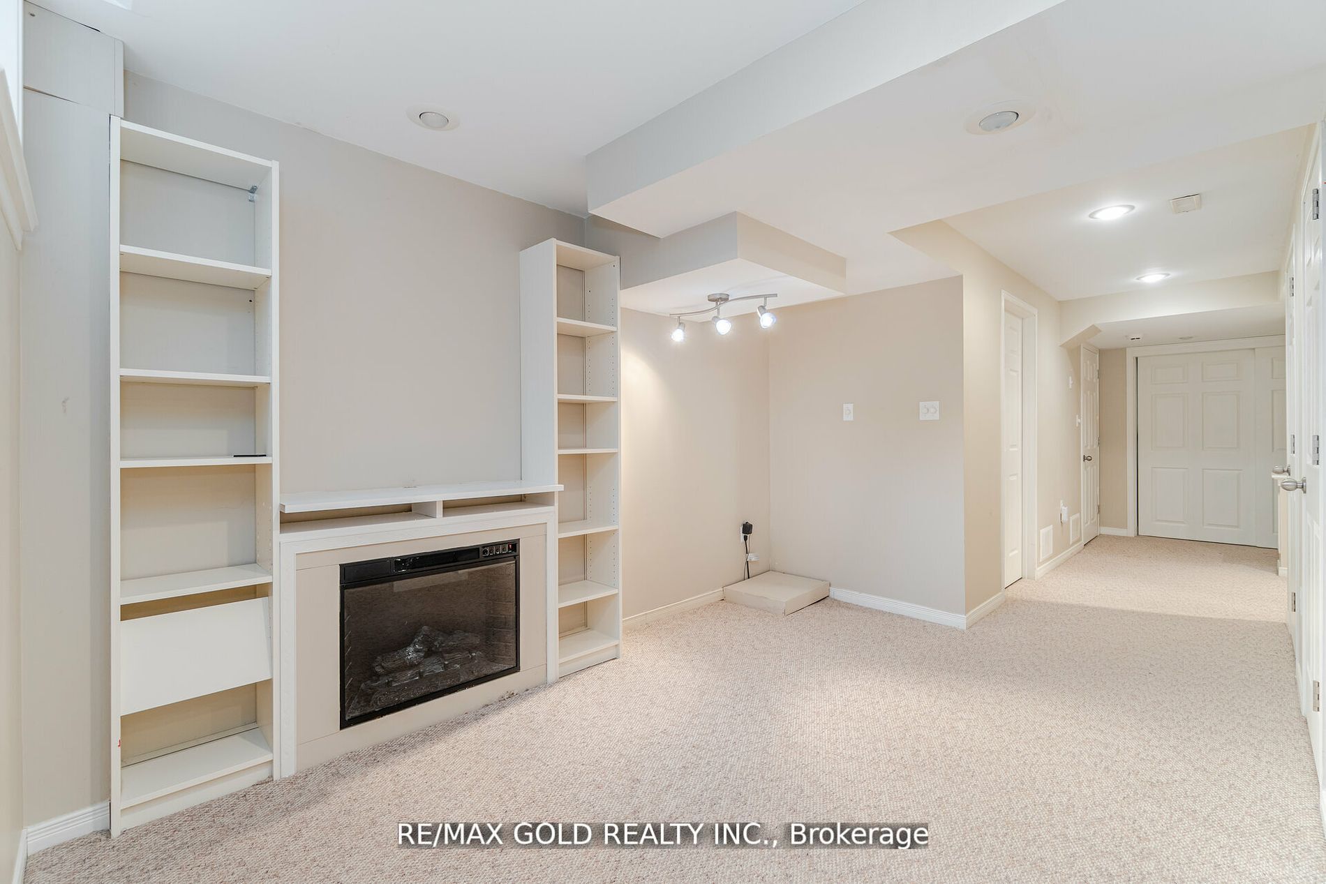 32 Dills Crescent Property Photo 28