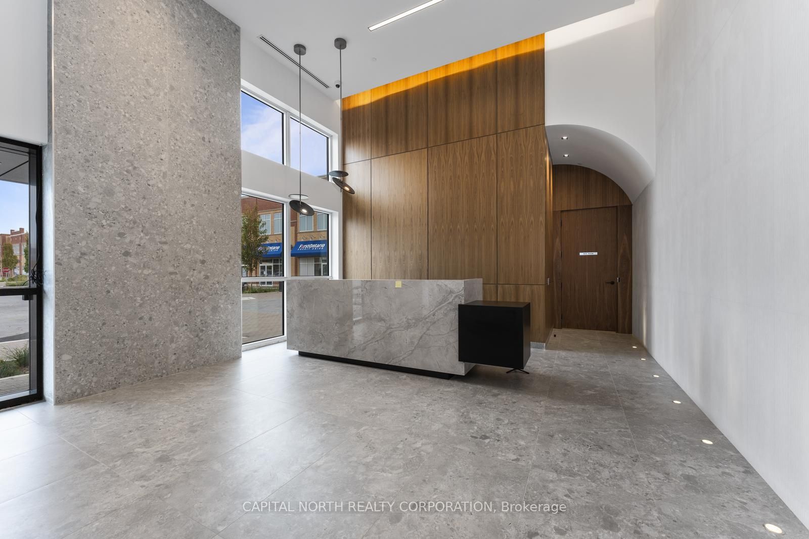 #801 - 509 Dundas Street Property Photo 4