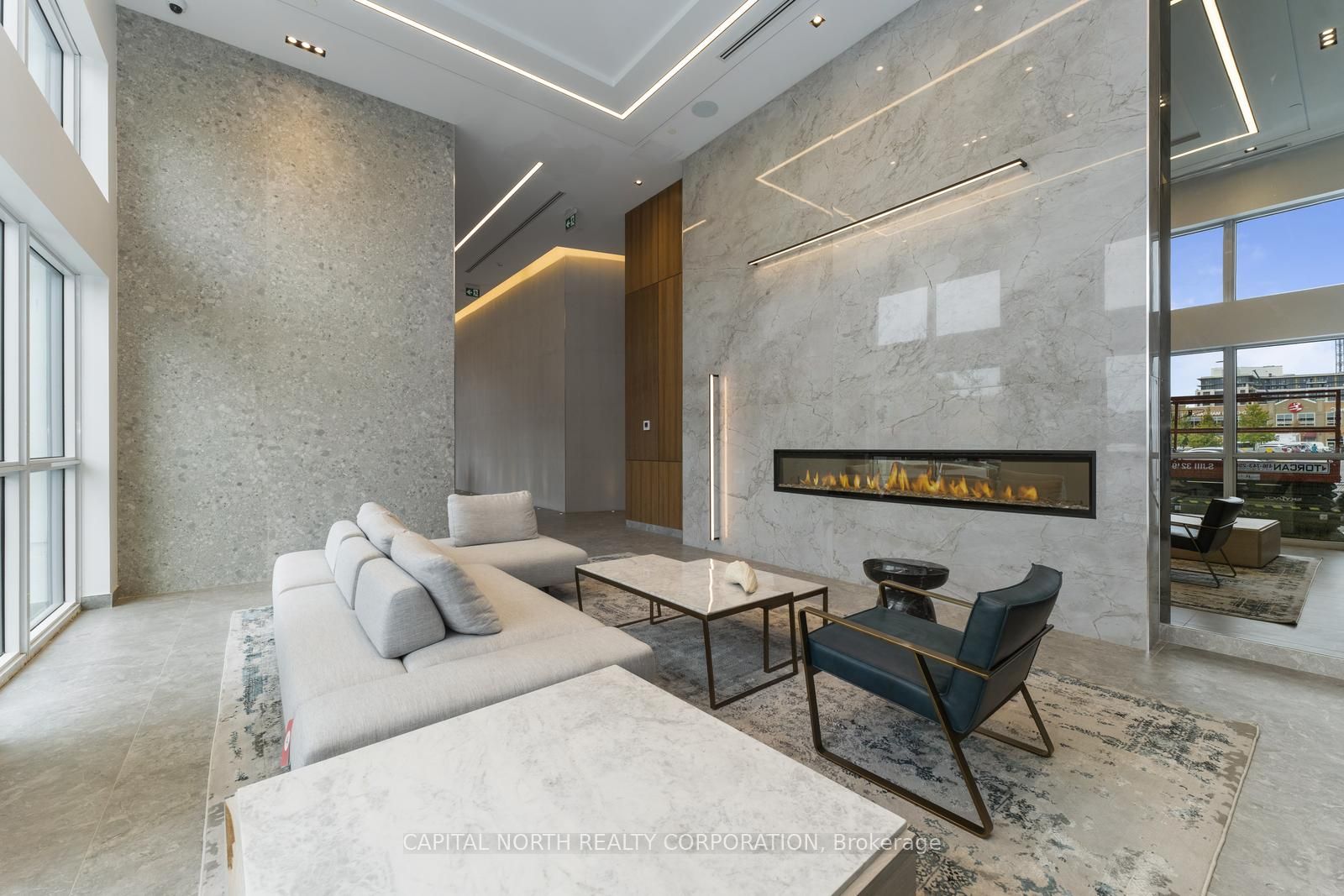 #801 - 509 Dundas Street Property Photo 5
