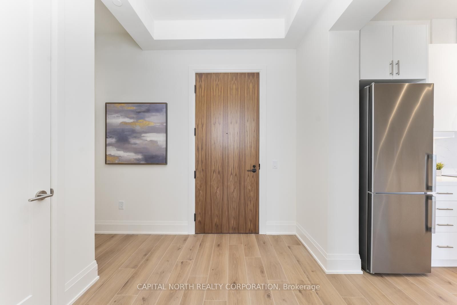 #801 - 509 Dundas Street Property Photo 9