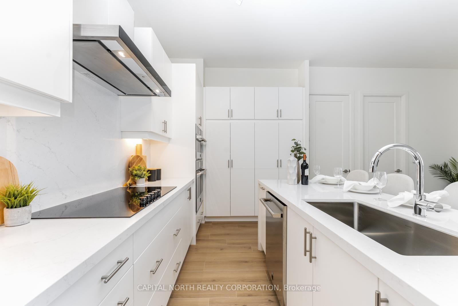 #801 - 509 Dundas Street Property Photo 16