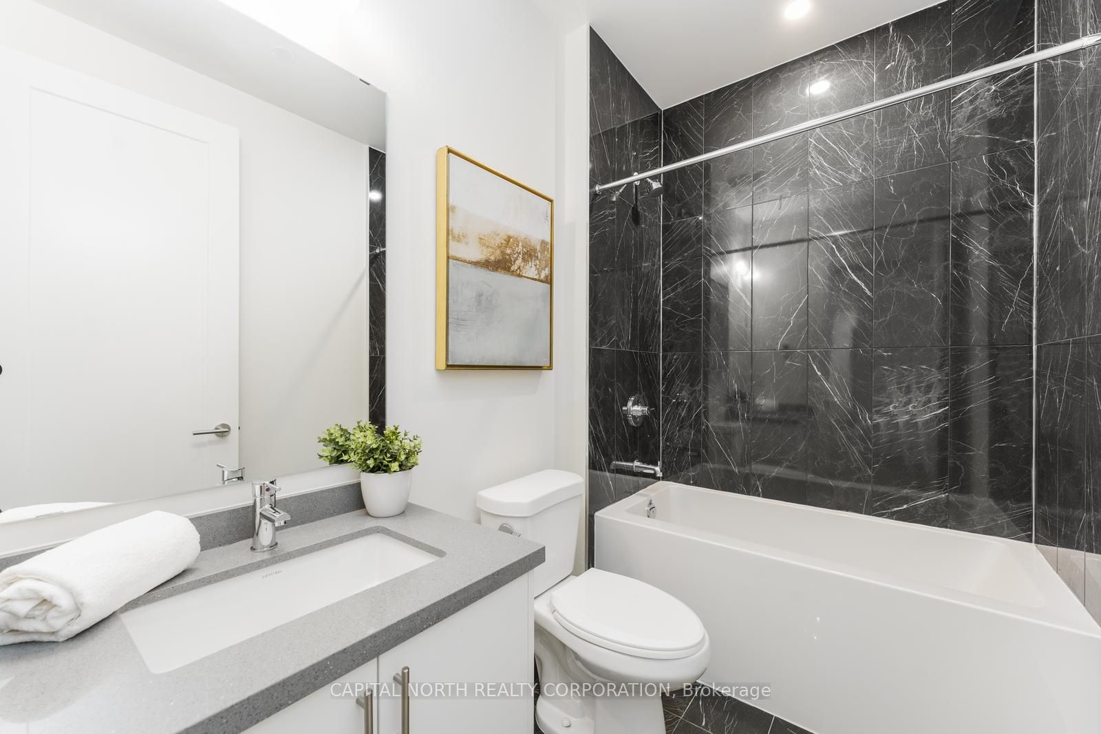 #801 - 509 Dundas Street Property Photo 24