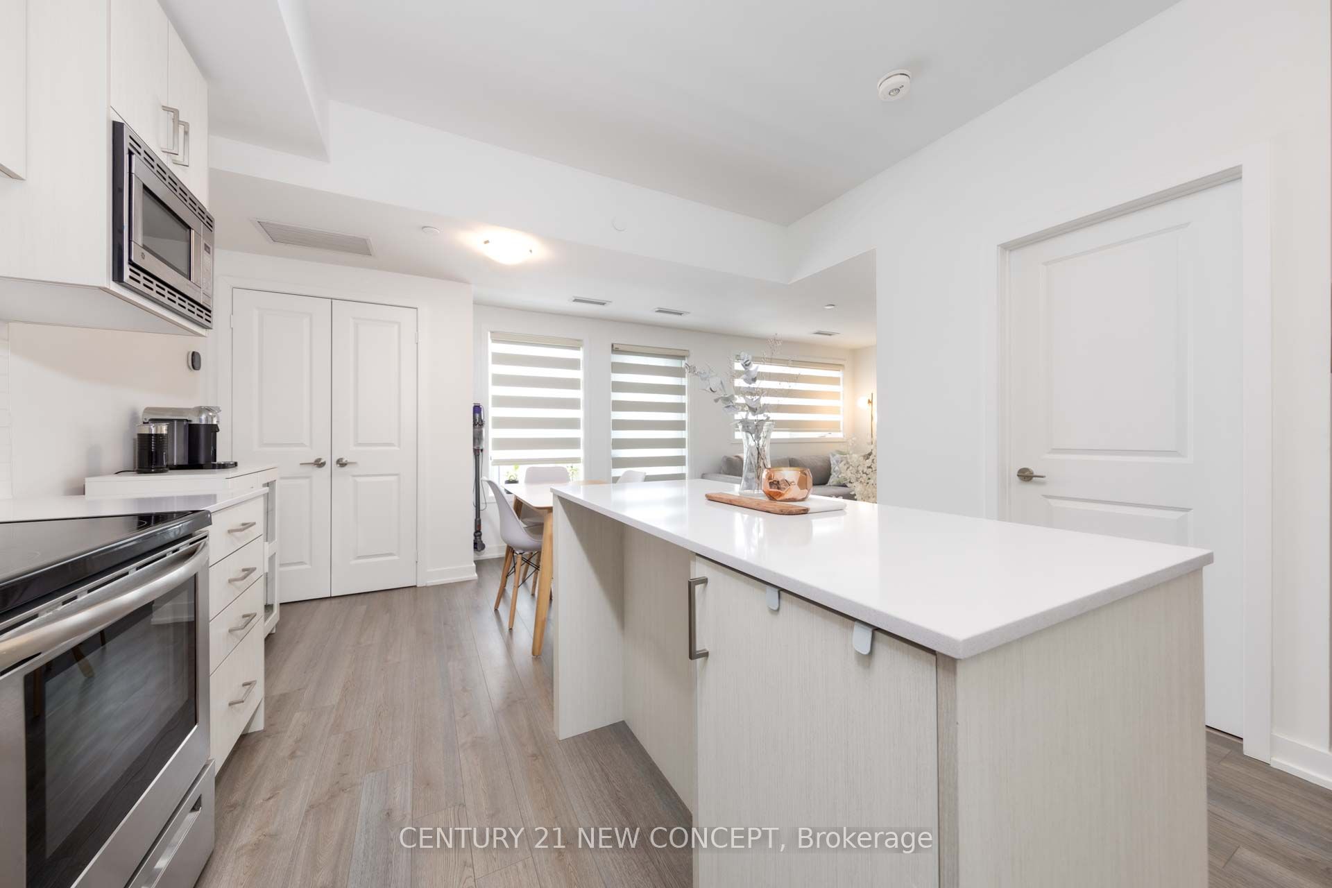 #211 - 155 Downsview Park Boulevard Property Photo 17