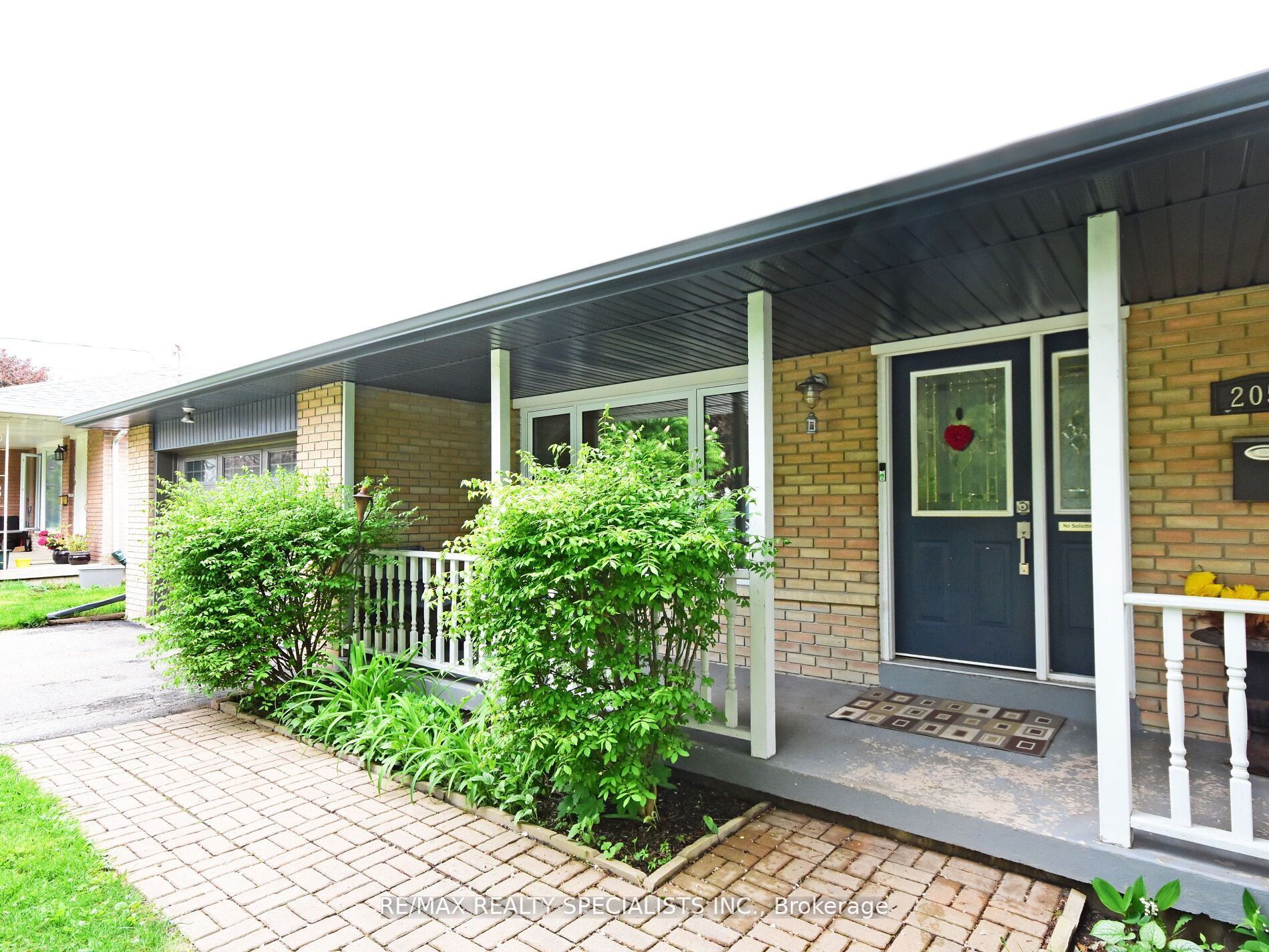 2054 Davebrook Road Property Photo 3