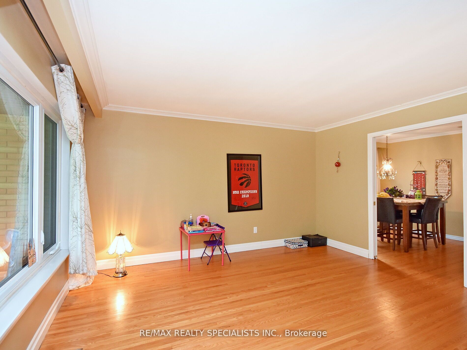 2054 Davebrook Road Property Photo 6