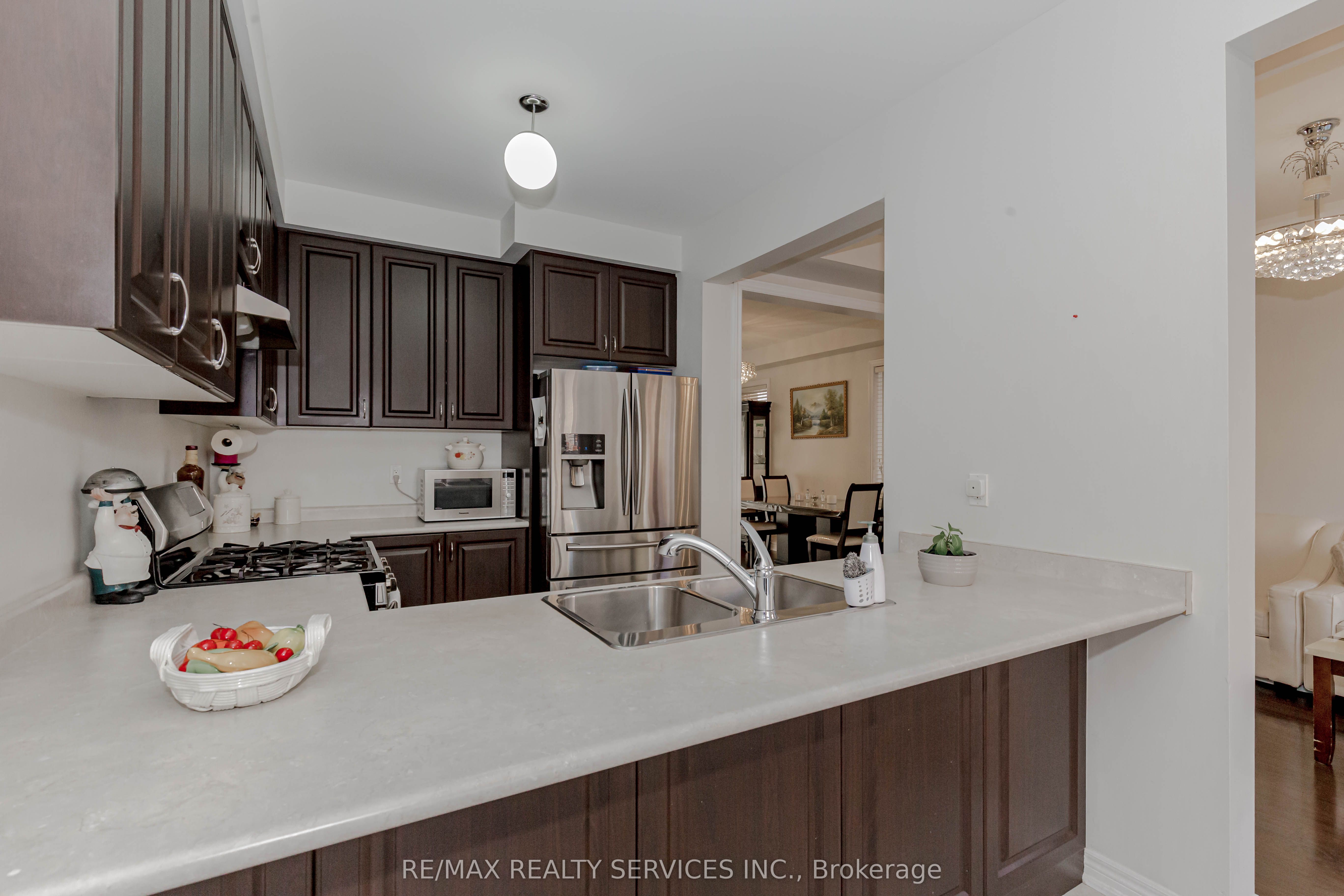 20 Blackberry Valley Cres Property Photo 11