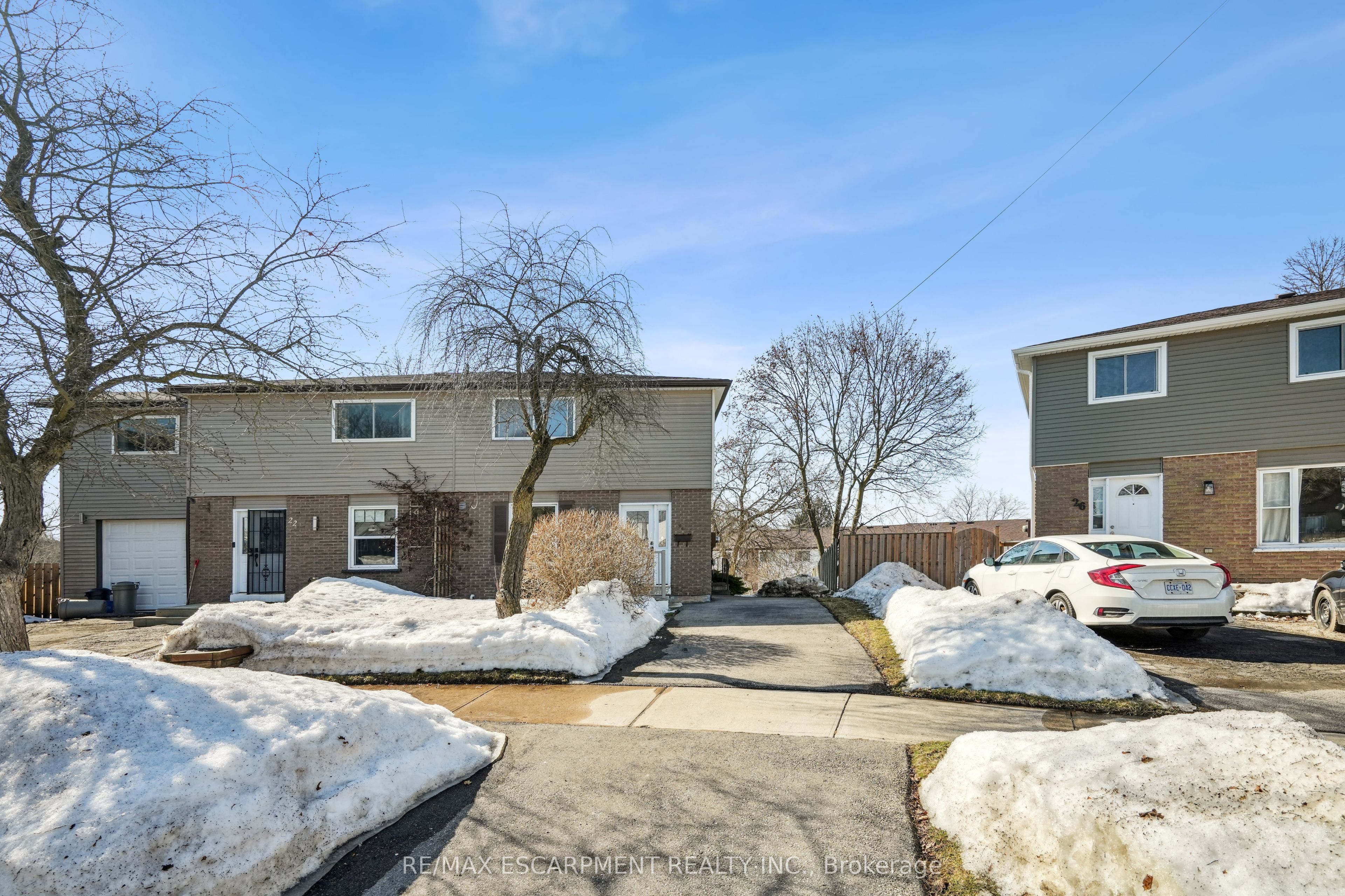 24 Campbell Court Property Photo 1