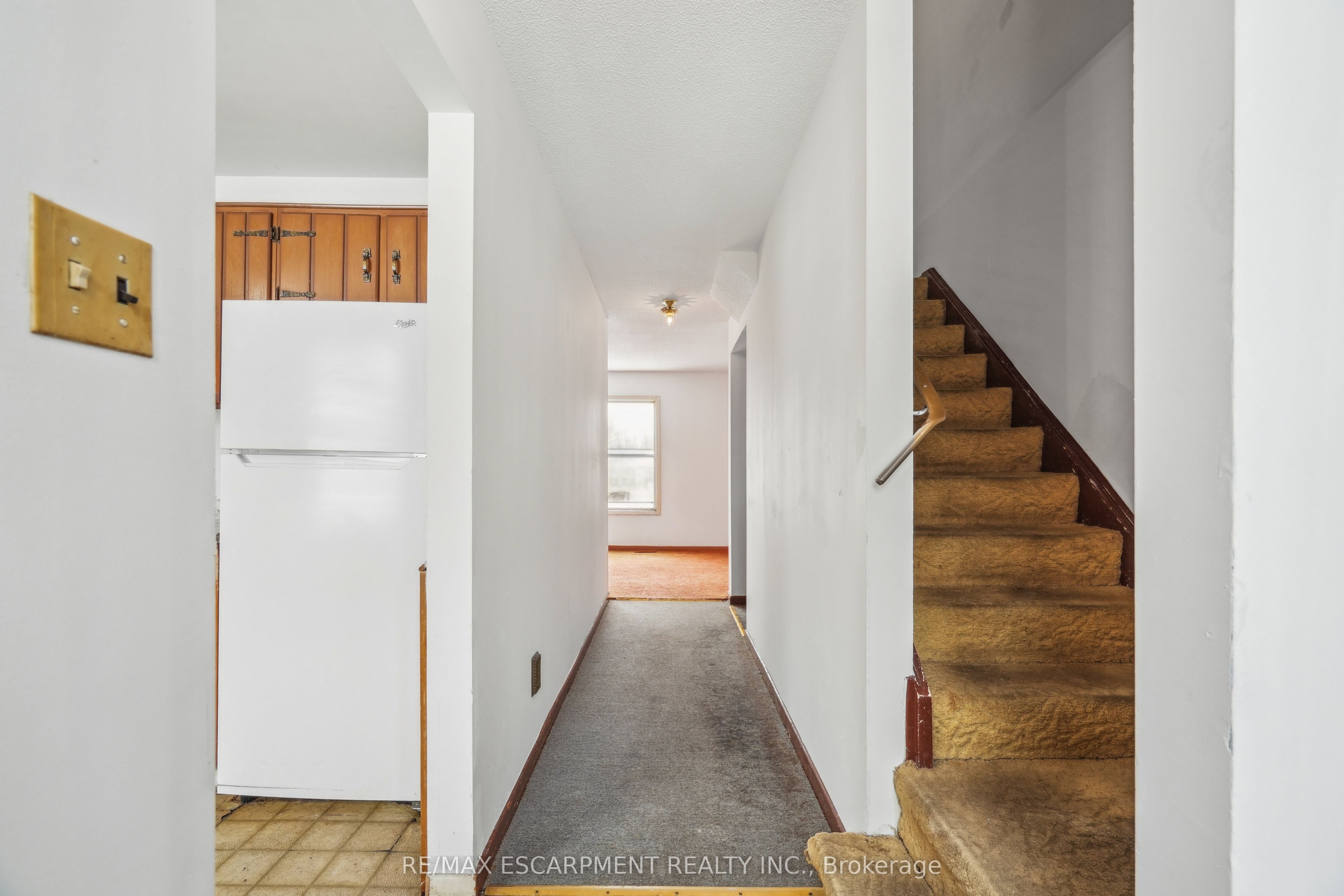 24 Campbell Court Property Photo 4