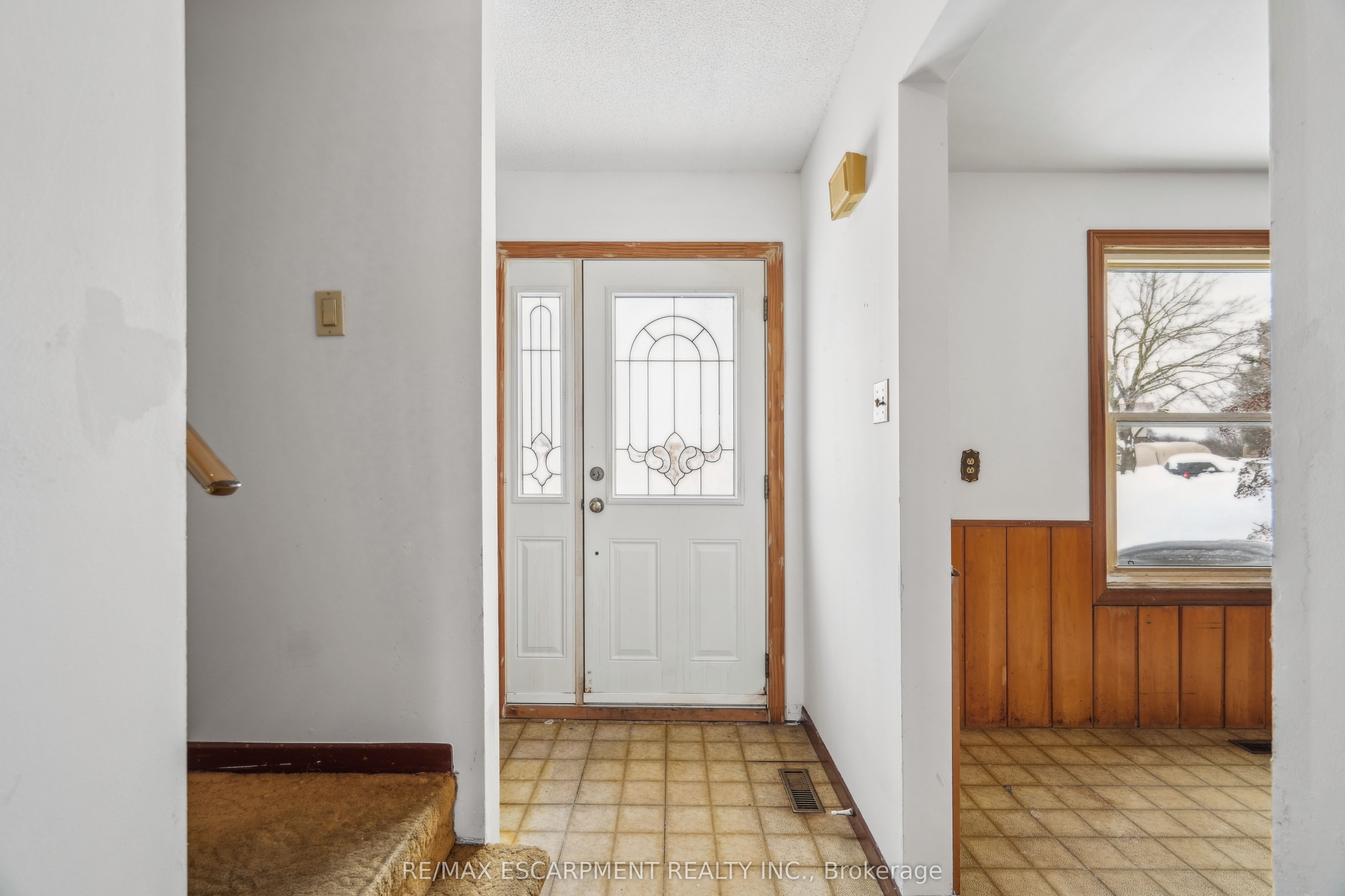 24 Campbell Court Property Photo 5
