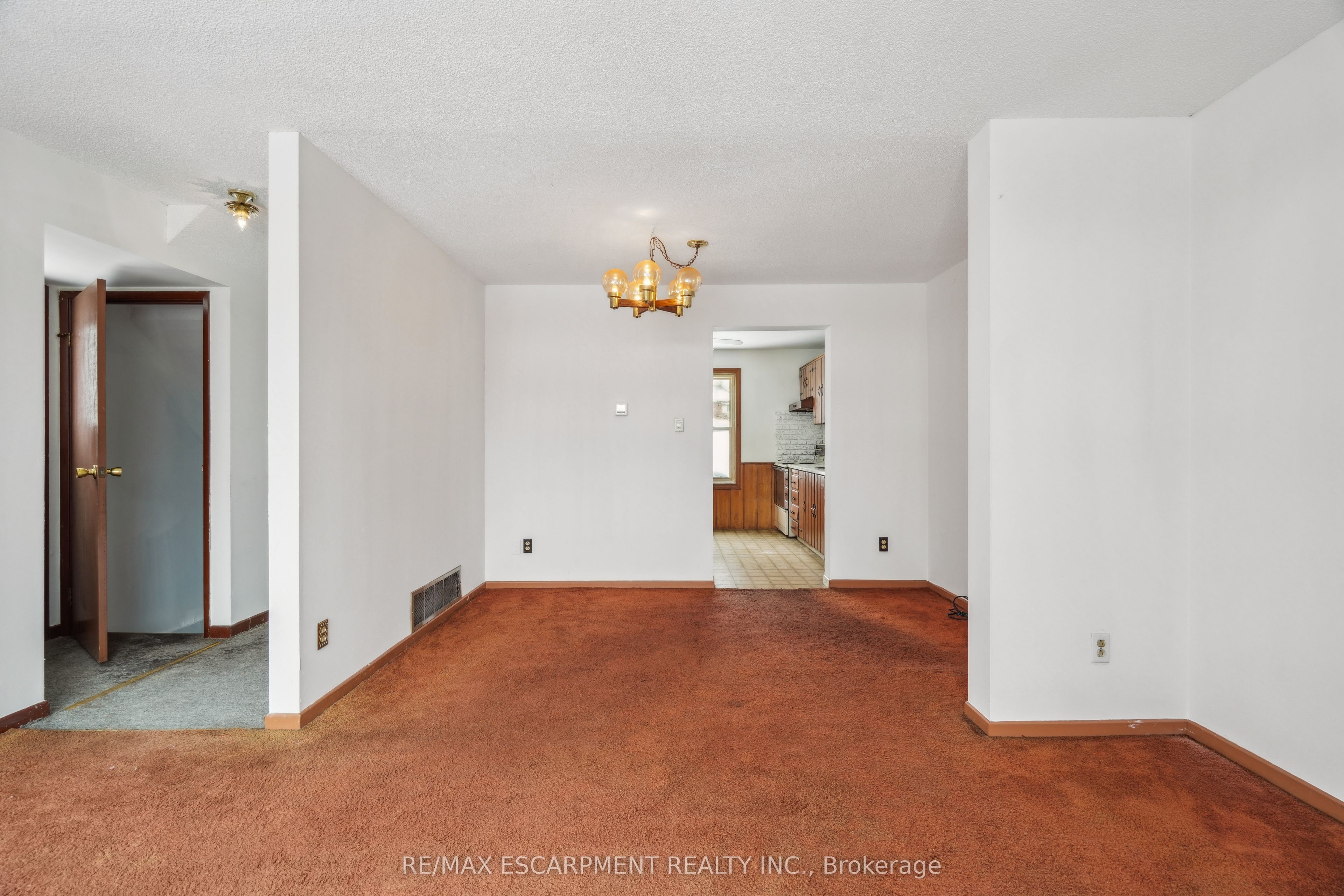 24 Campbell Court Property Photo 13