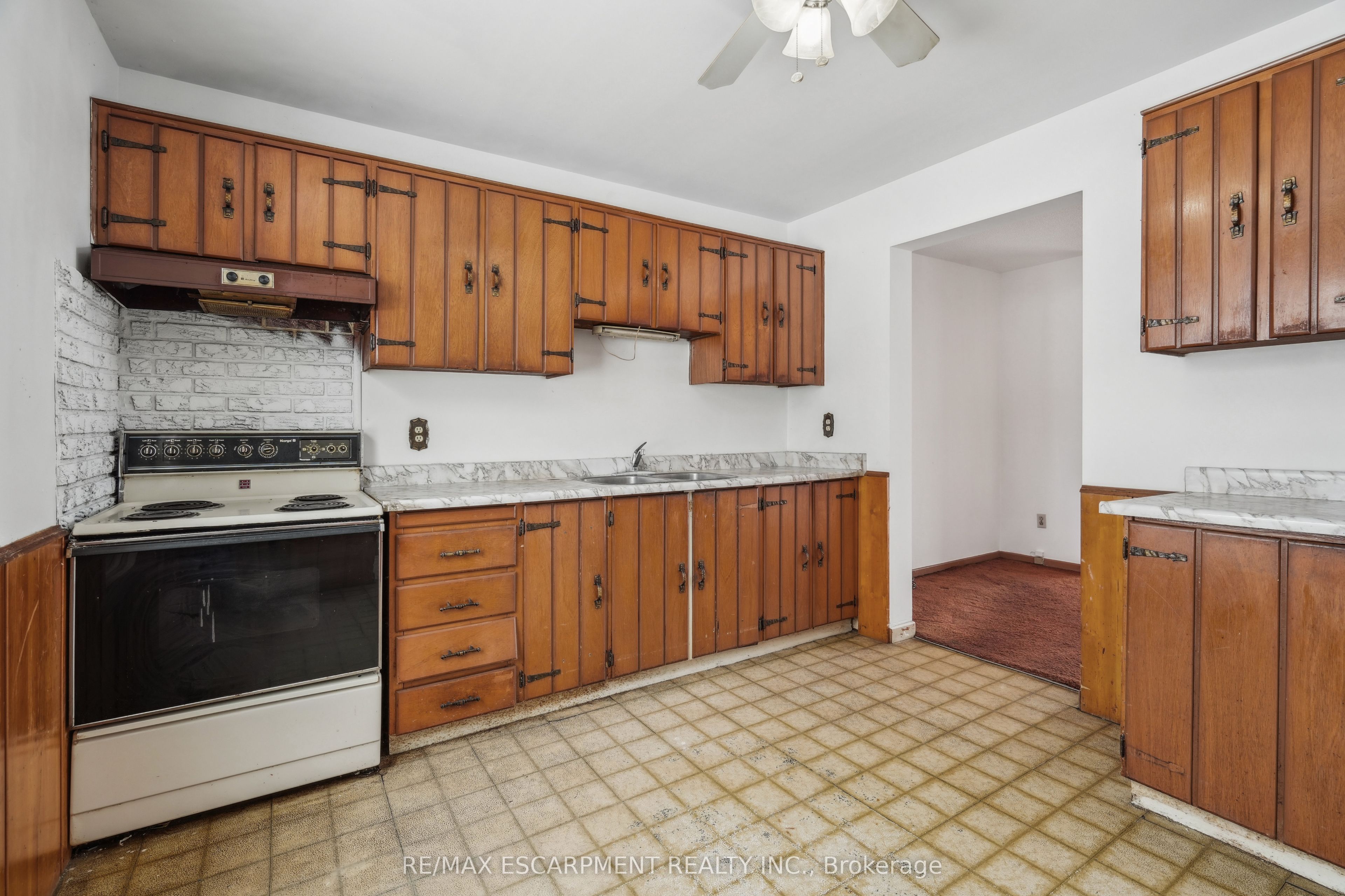 24 Campbell Court Property Photo 20