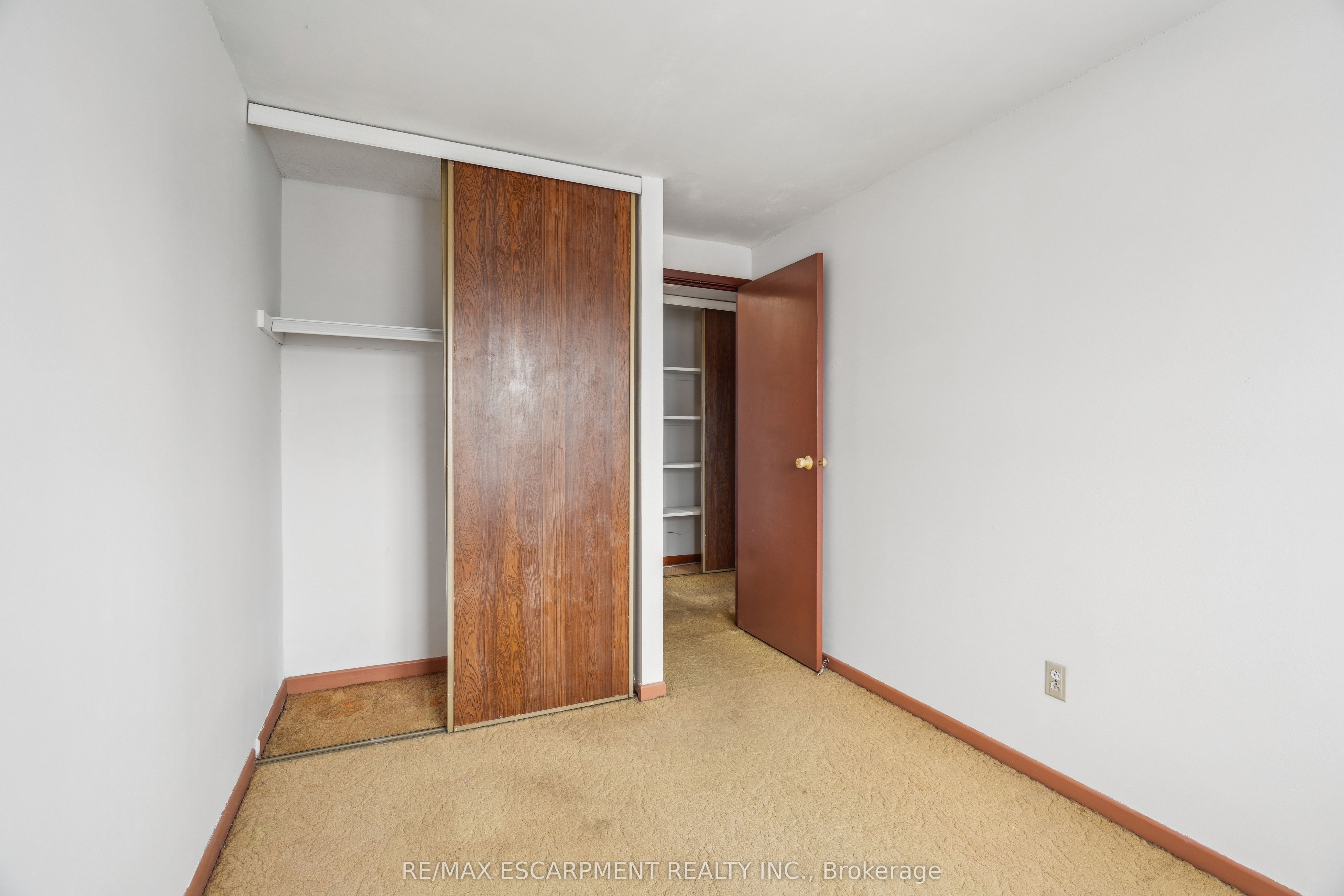 24 Campbell Court Property Photo 25