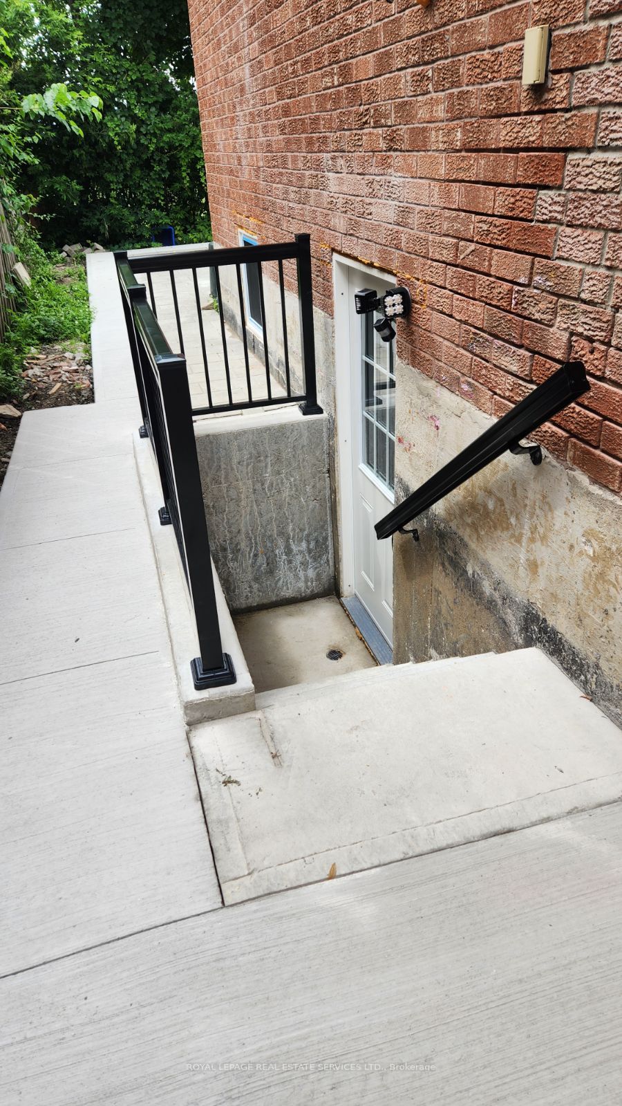 167 Macedonia Crescent Property Photo 2