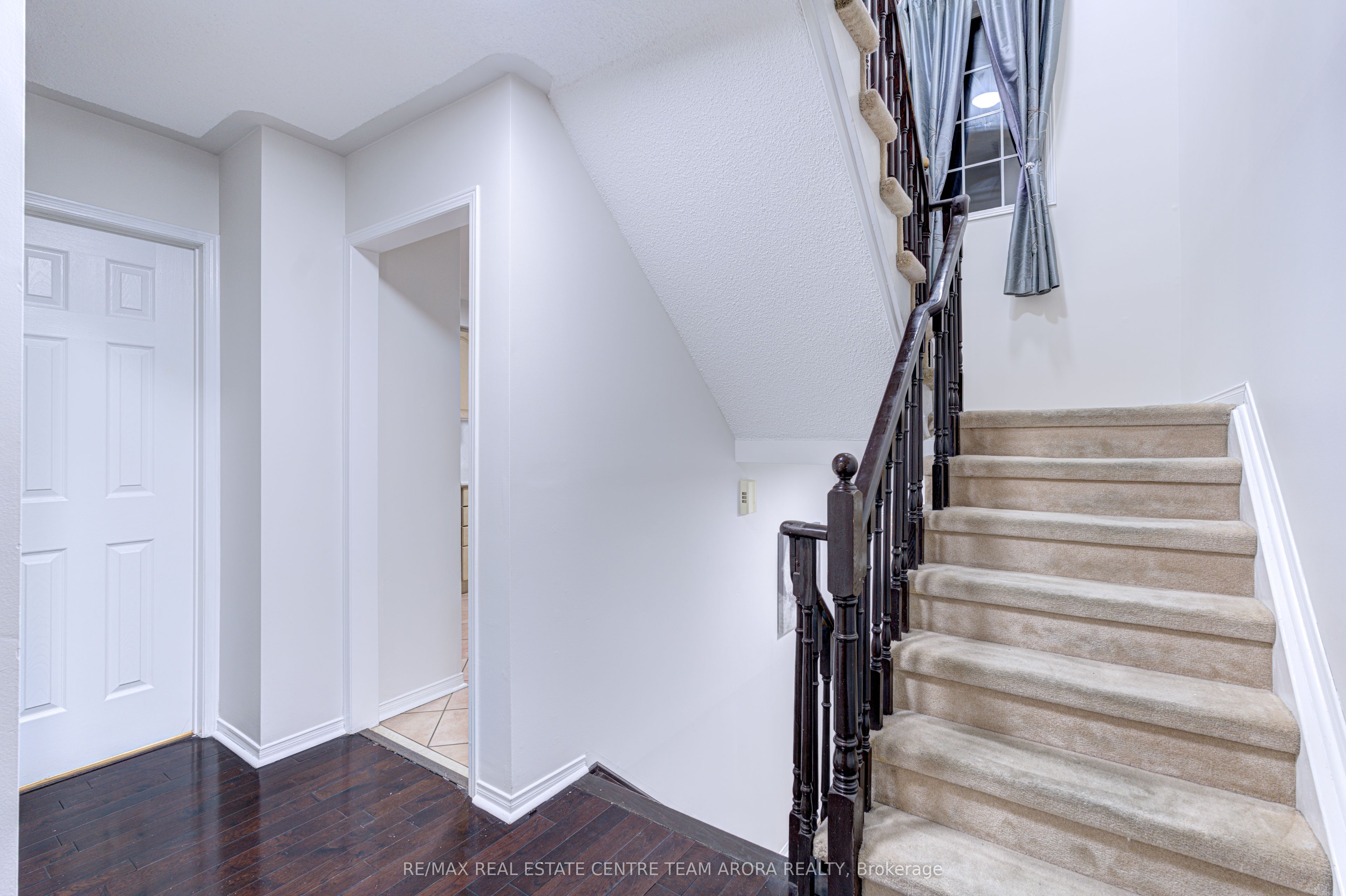 #141 - 9800 Mclaughlin Road Property Photo 7