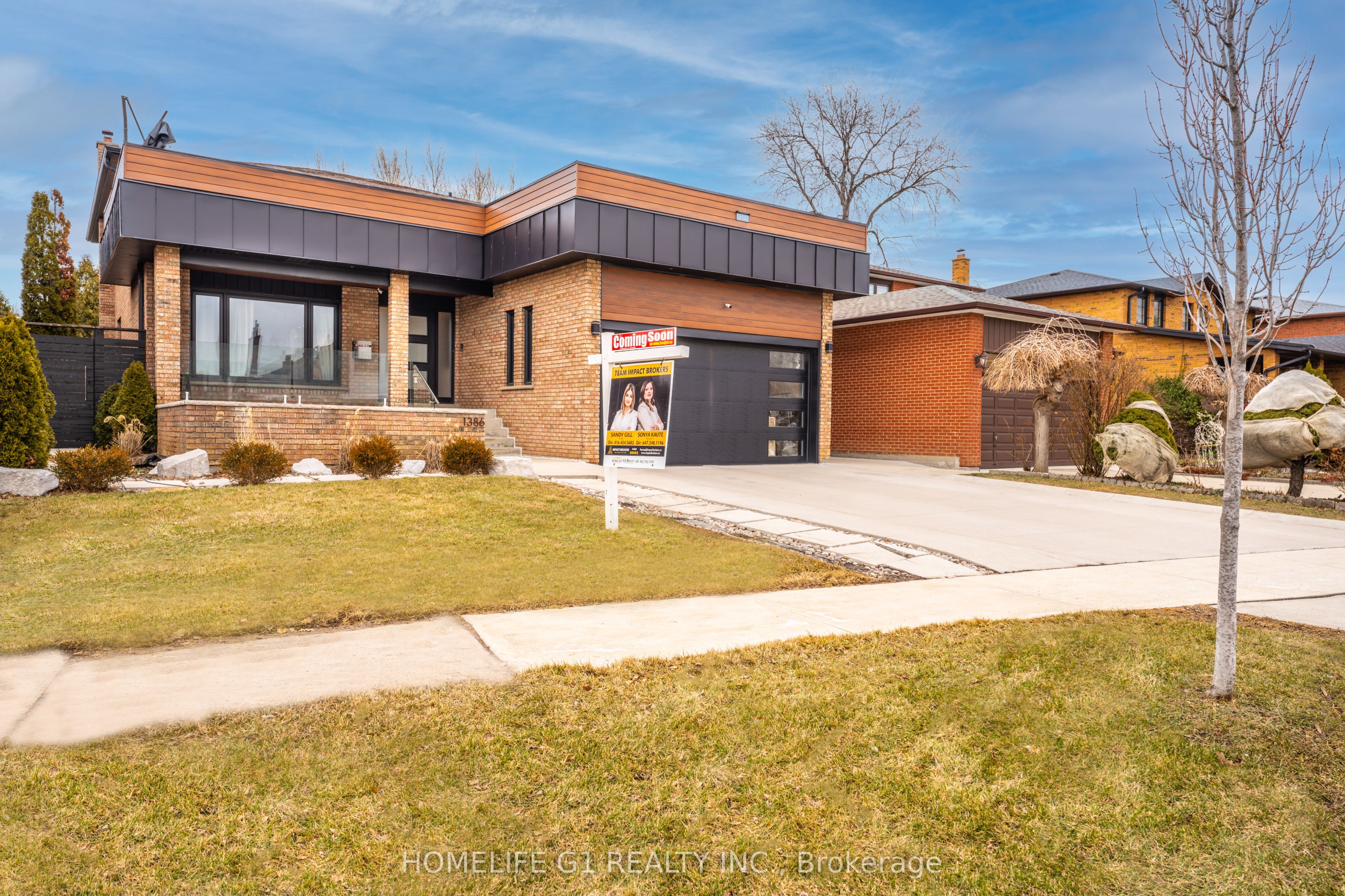 1386 Bough Beeches Boulevard Property Photo 2