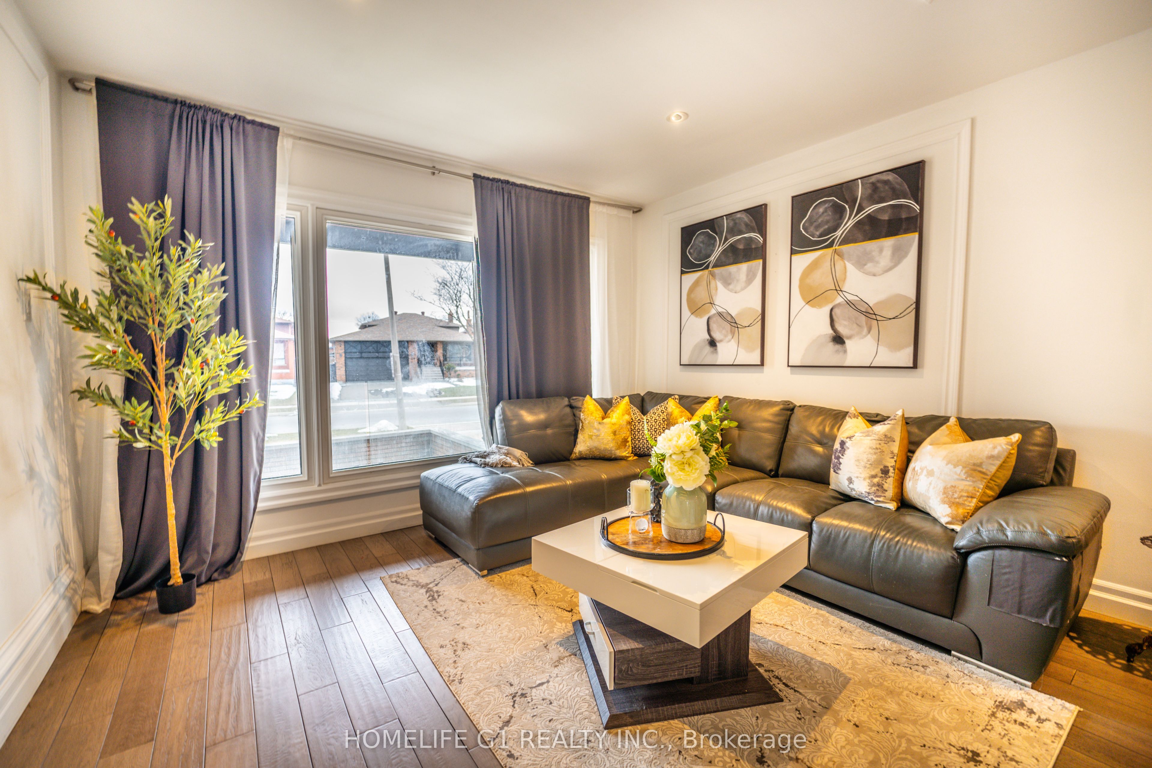 1386 Bough Beeches Boulevard Property Photo 8