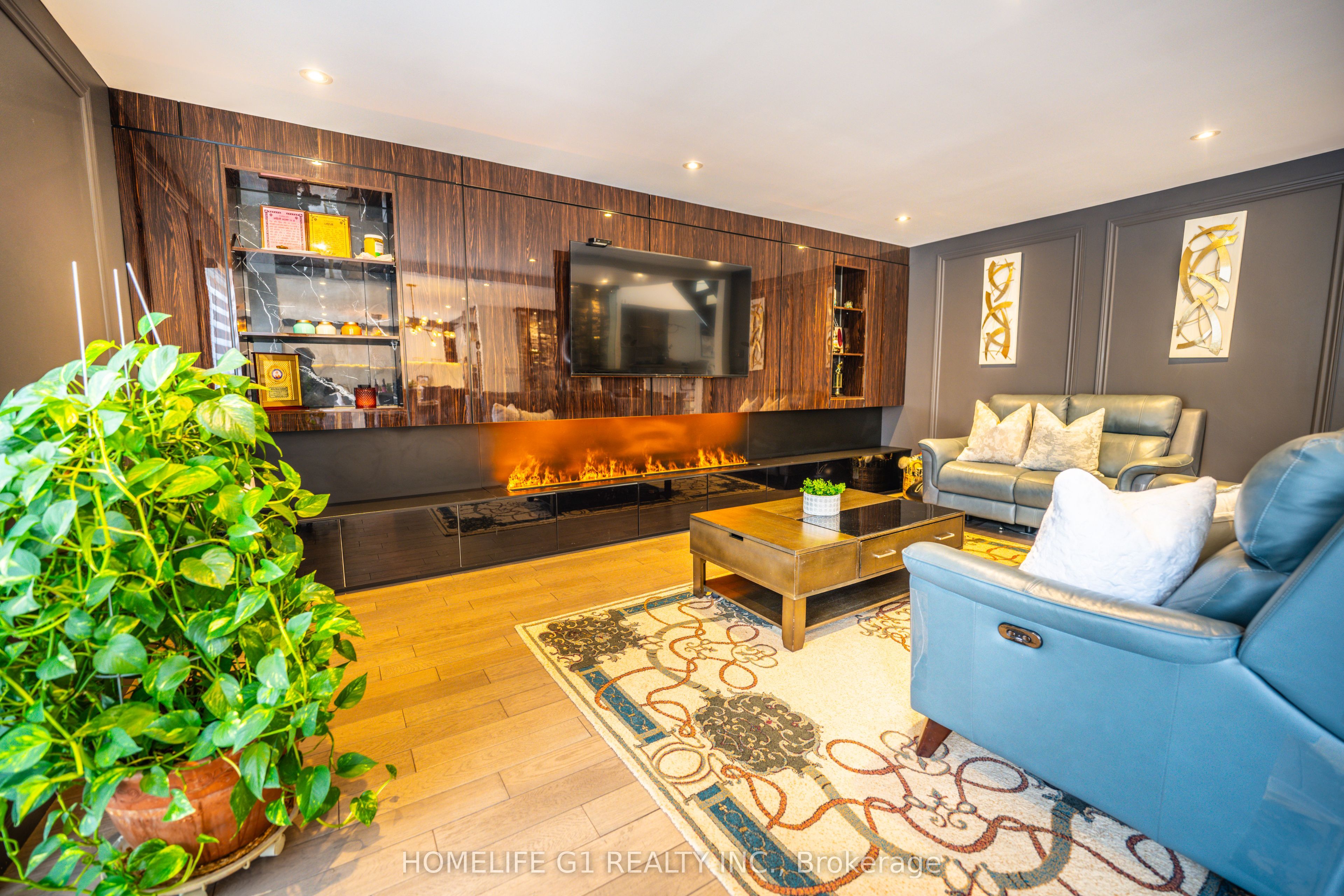 1386 Bough Beeches Boulevard Property Photo 16
