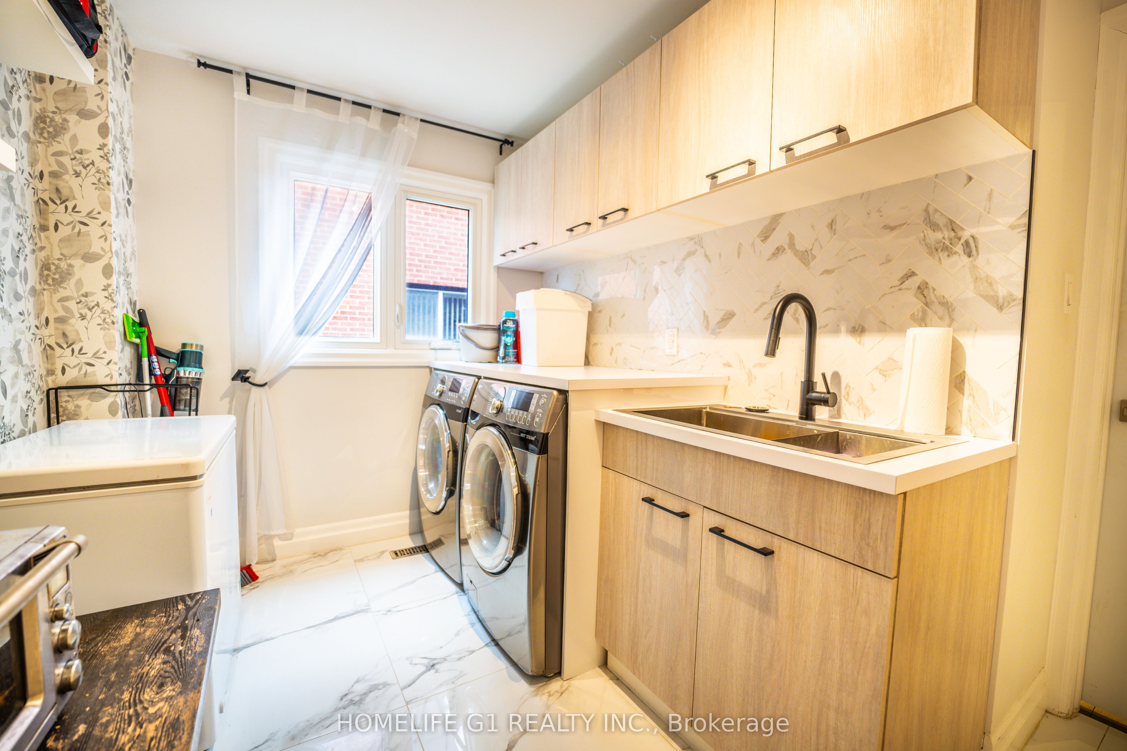 1386 Bough Beeches Boulevard Property Photo 22
