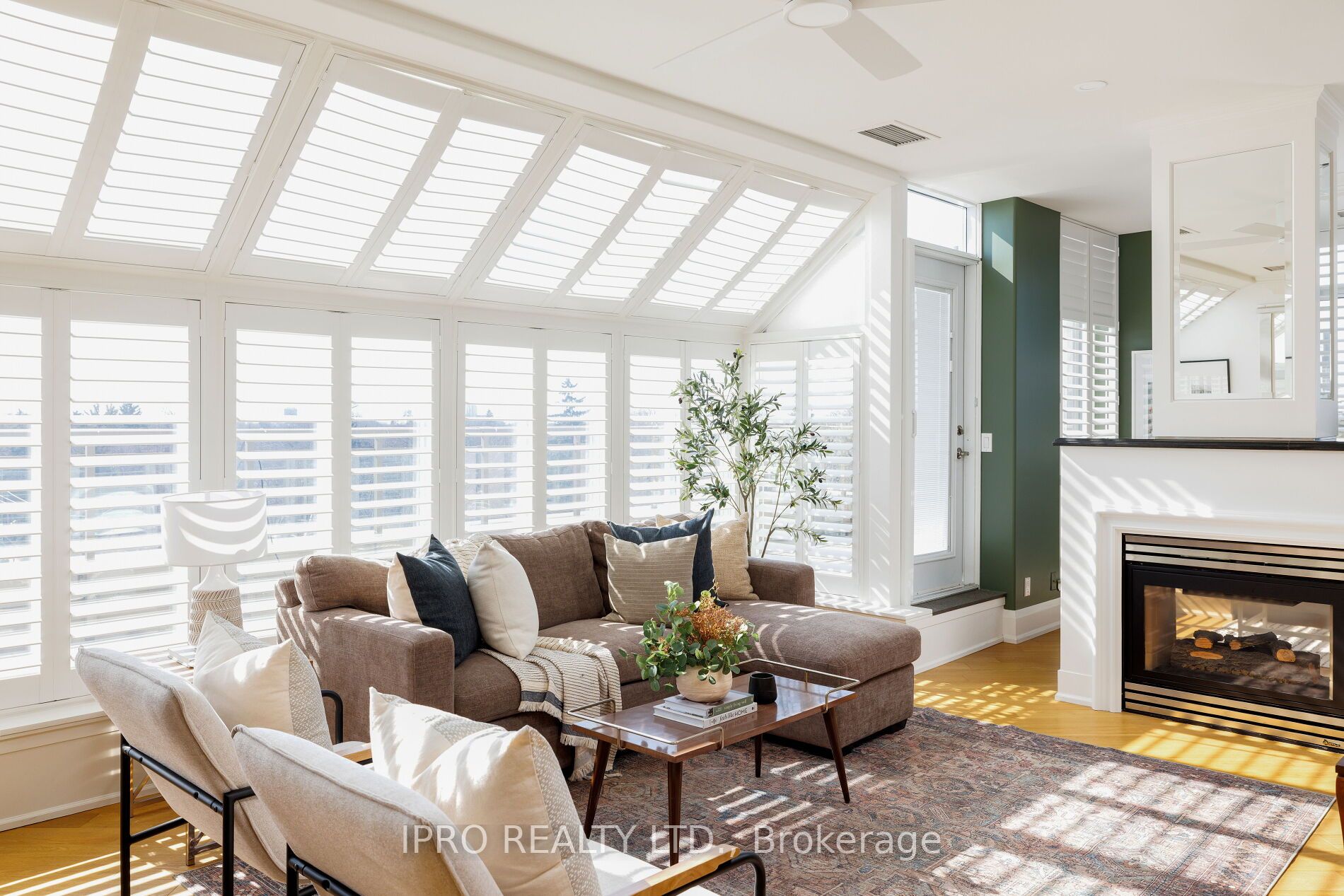 #ph 604 - 935 Royal York Road Property Photo 7