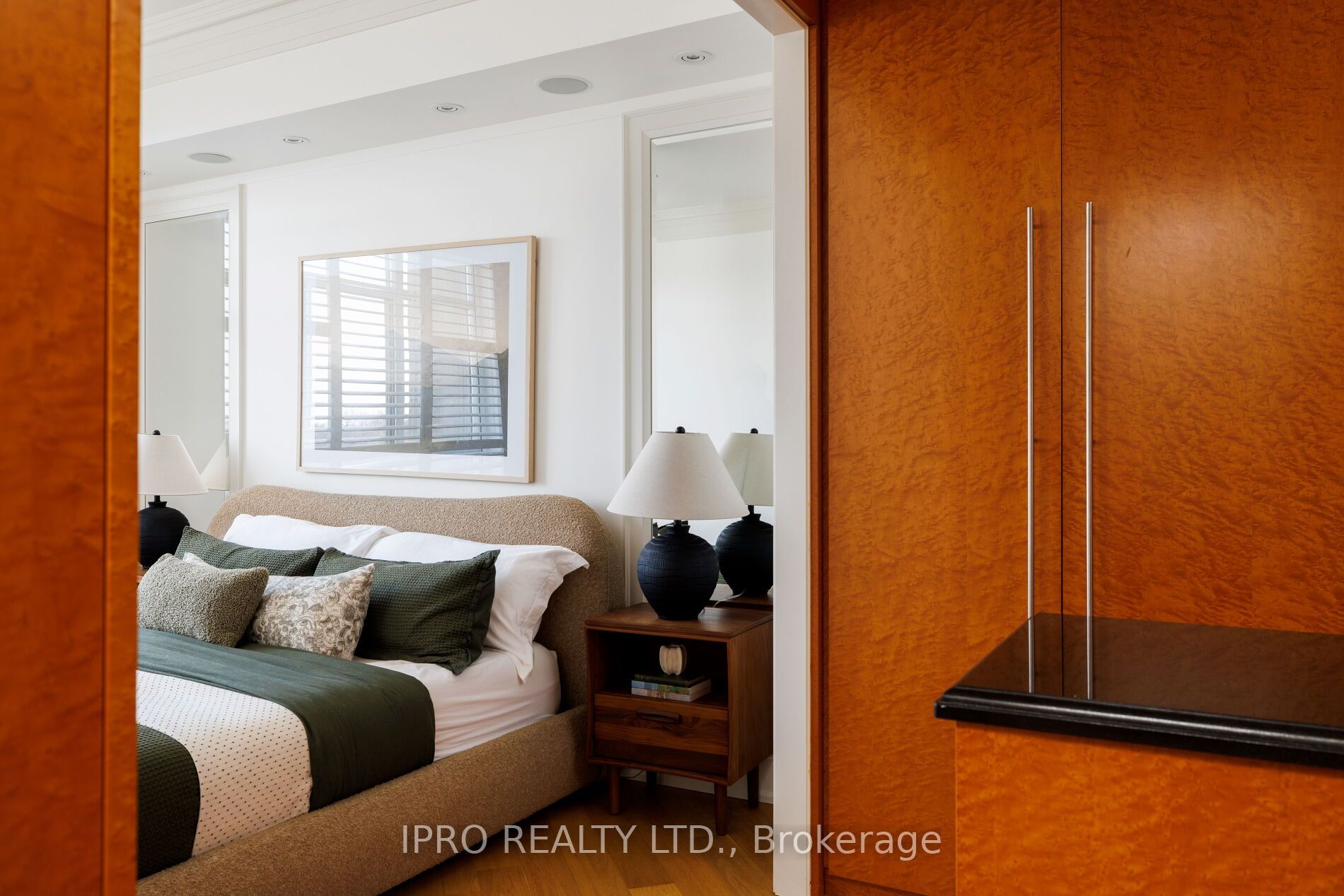 #ph 604 - 935 Royal York Road Property Photo 34