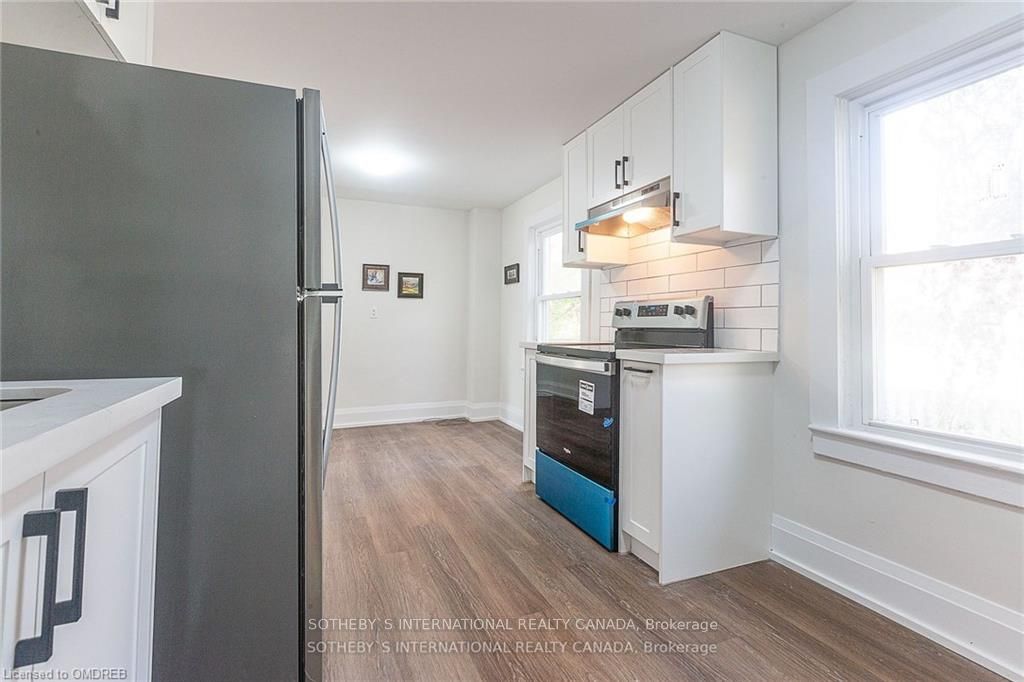 1842 Balsam Avenue Property Photo 14