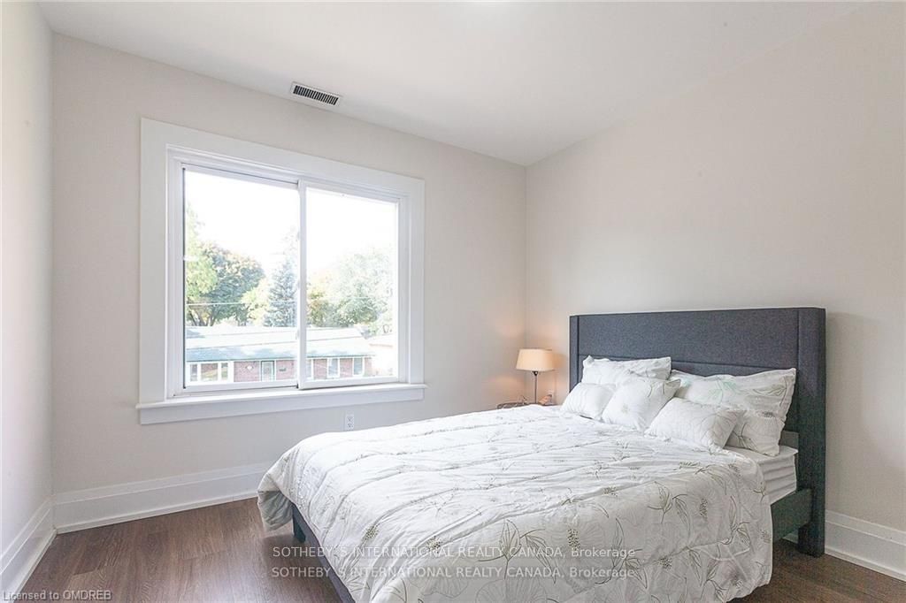 1842 Balsam Avenue Property Photo 18