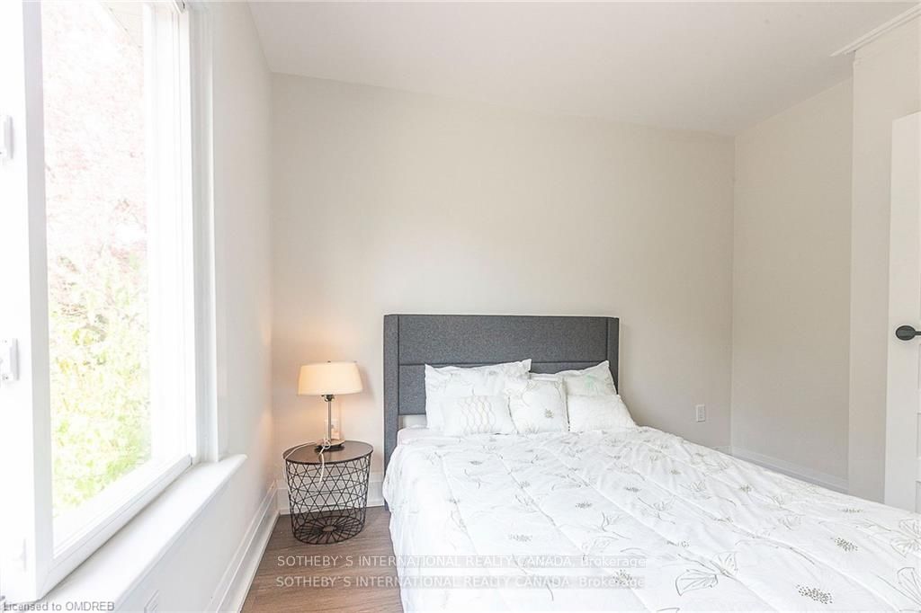 1842 Balsam Avenue Property Photo 20