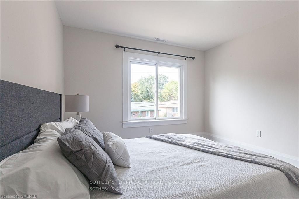 1842 Balsam Avenue Property Photo 24