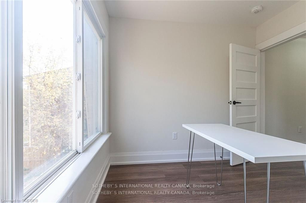 1842 Balsam Avenue Property Photo 29