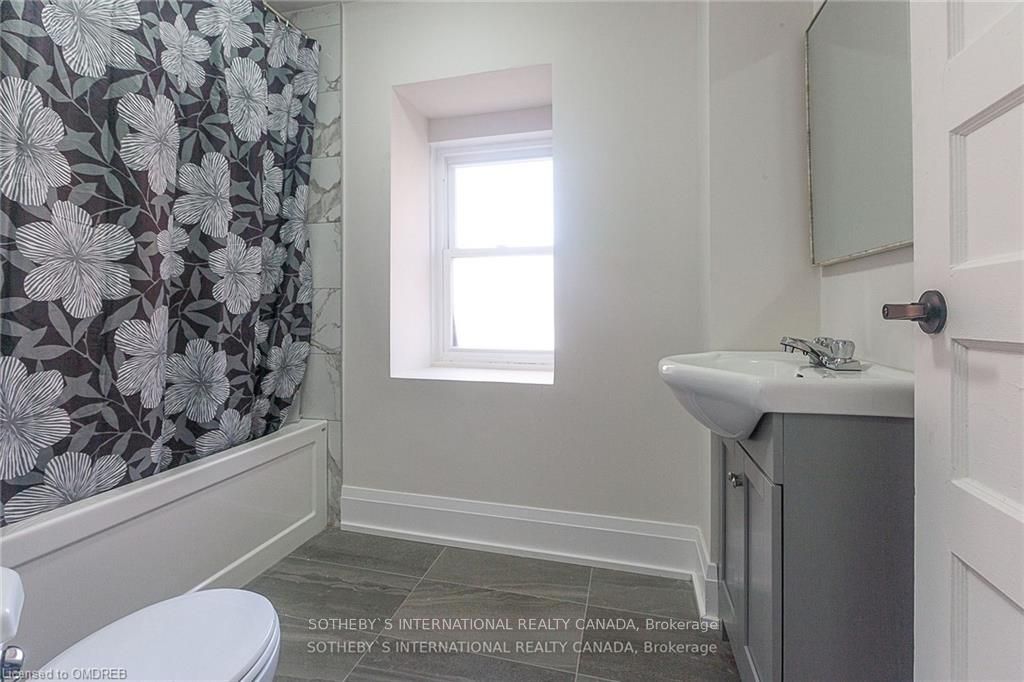 1842 Balsam Avenue Property Photo 30
